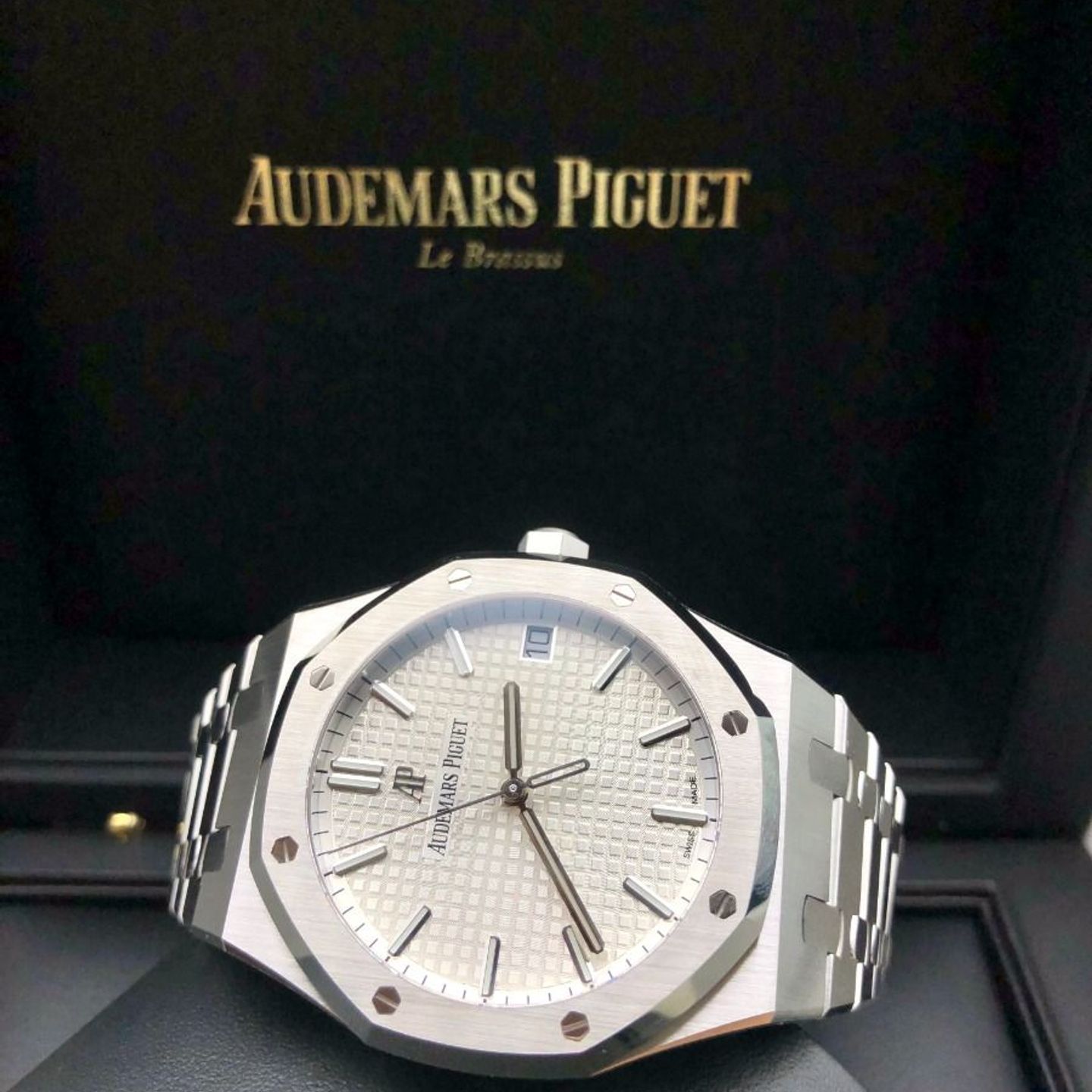 Audemars Piguet Royal Oak Selfwinding 15500ST.OO.1220ST.04 (2021) - Zilver wijzerplaat 41mm Staal (8/8)