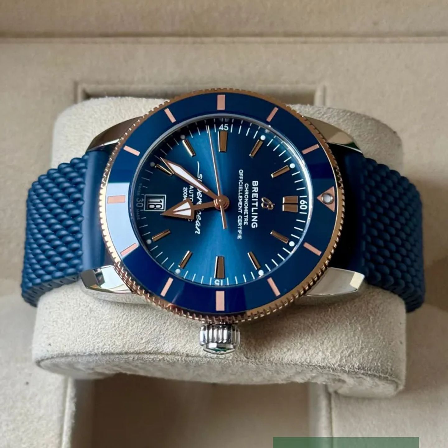 Breitling Superocean Heritage UB2010161C1S1 (2024) - Blauw wijzerplaat 42mm Staal (4/7)