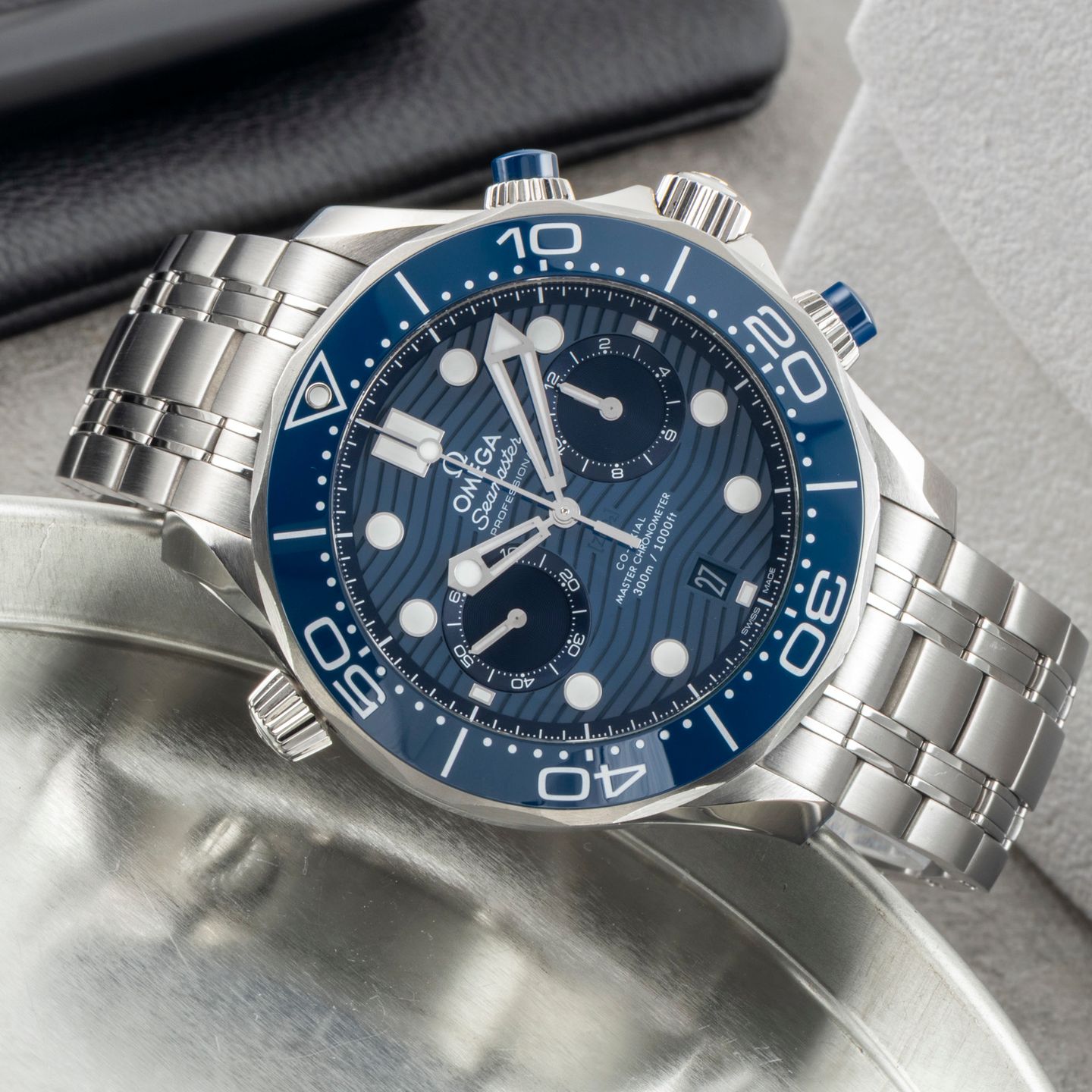 Omega Seamaster Diver 300 M 210.30.44.51.03.001 - (2/8)