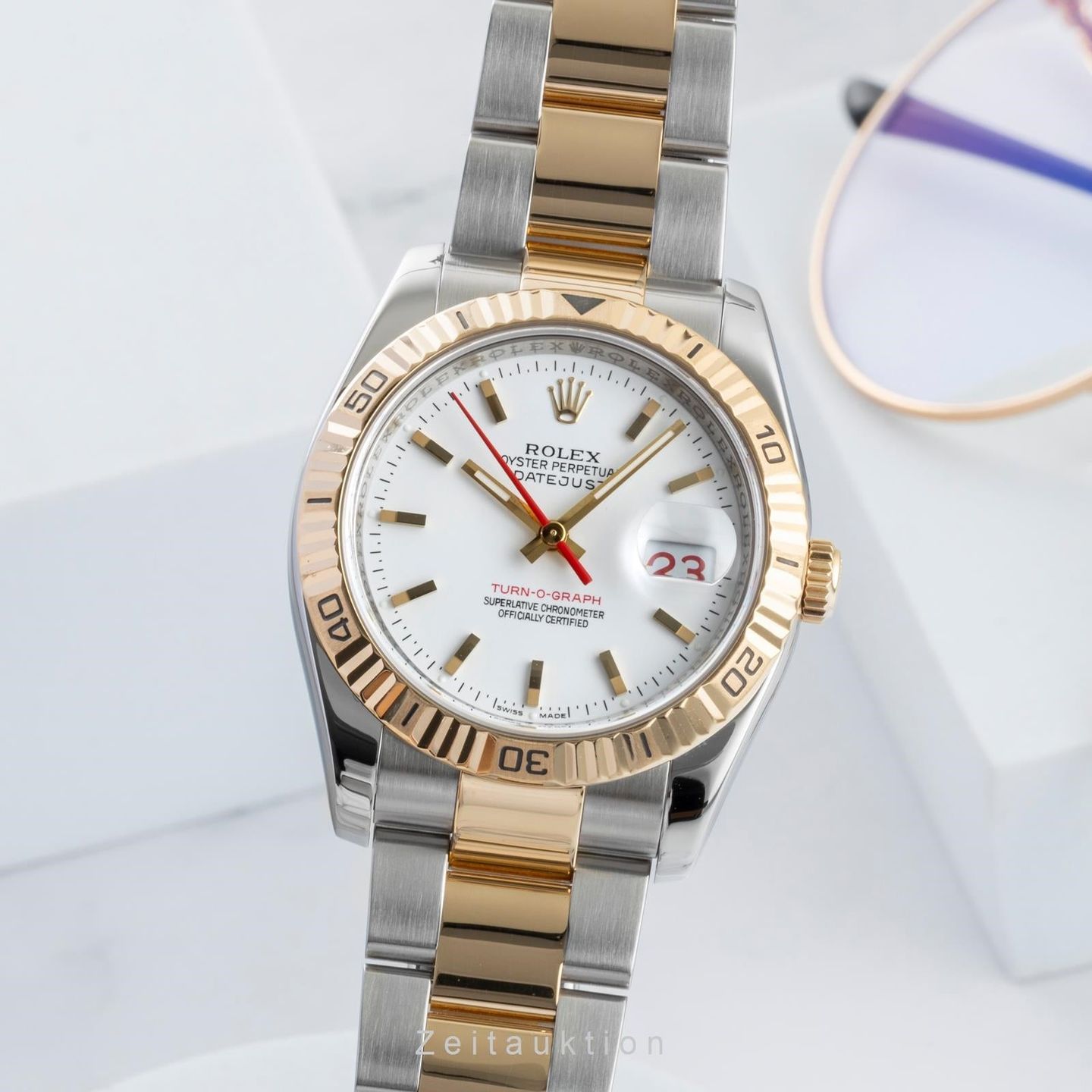 Rolex Datejust Turn-O-Graph 116263 (Unknown (random serial)) - White dial 36 mm Gold/Steel case (1/8)