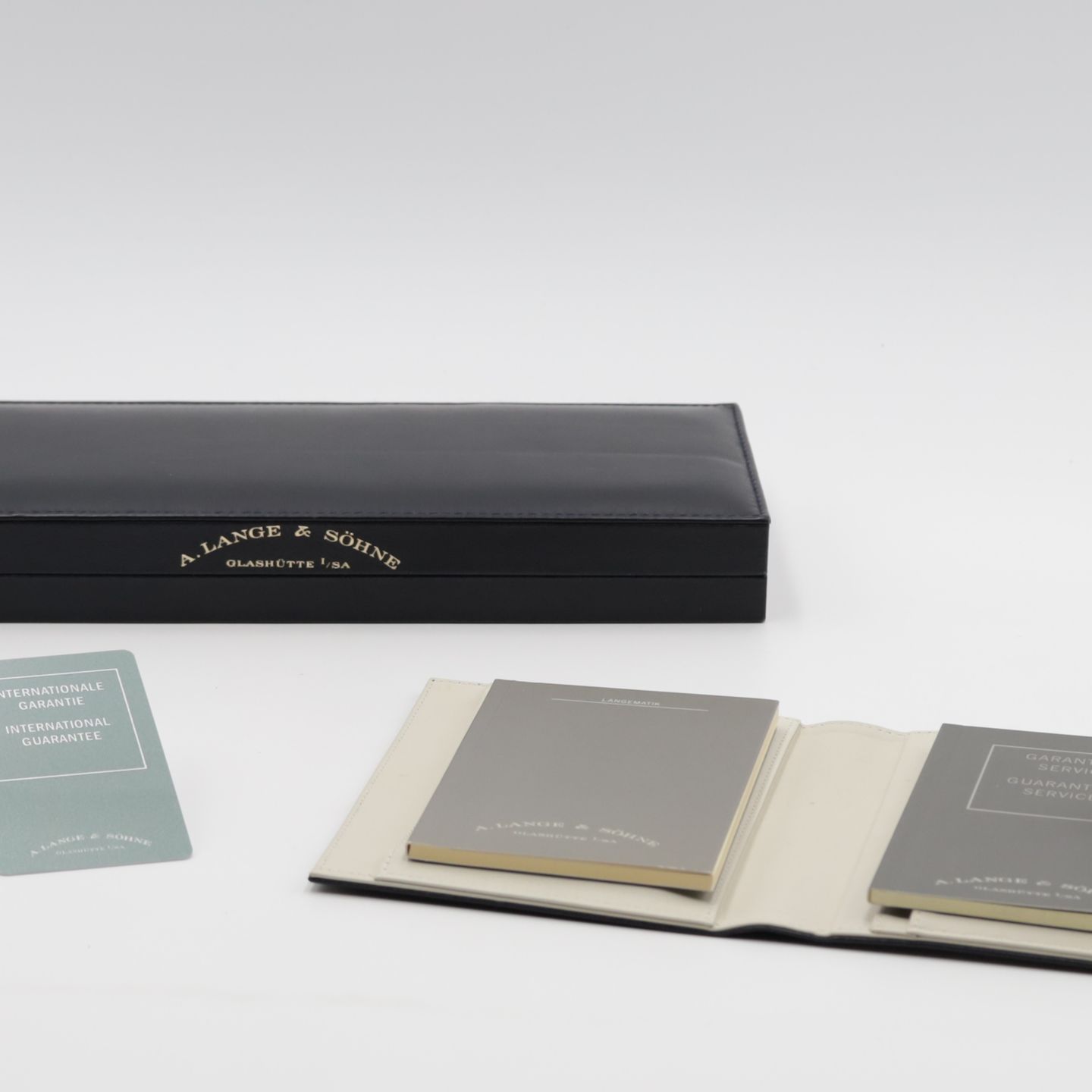 A. Lange & Söhne Lange 1 101.001 - (8/8)