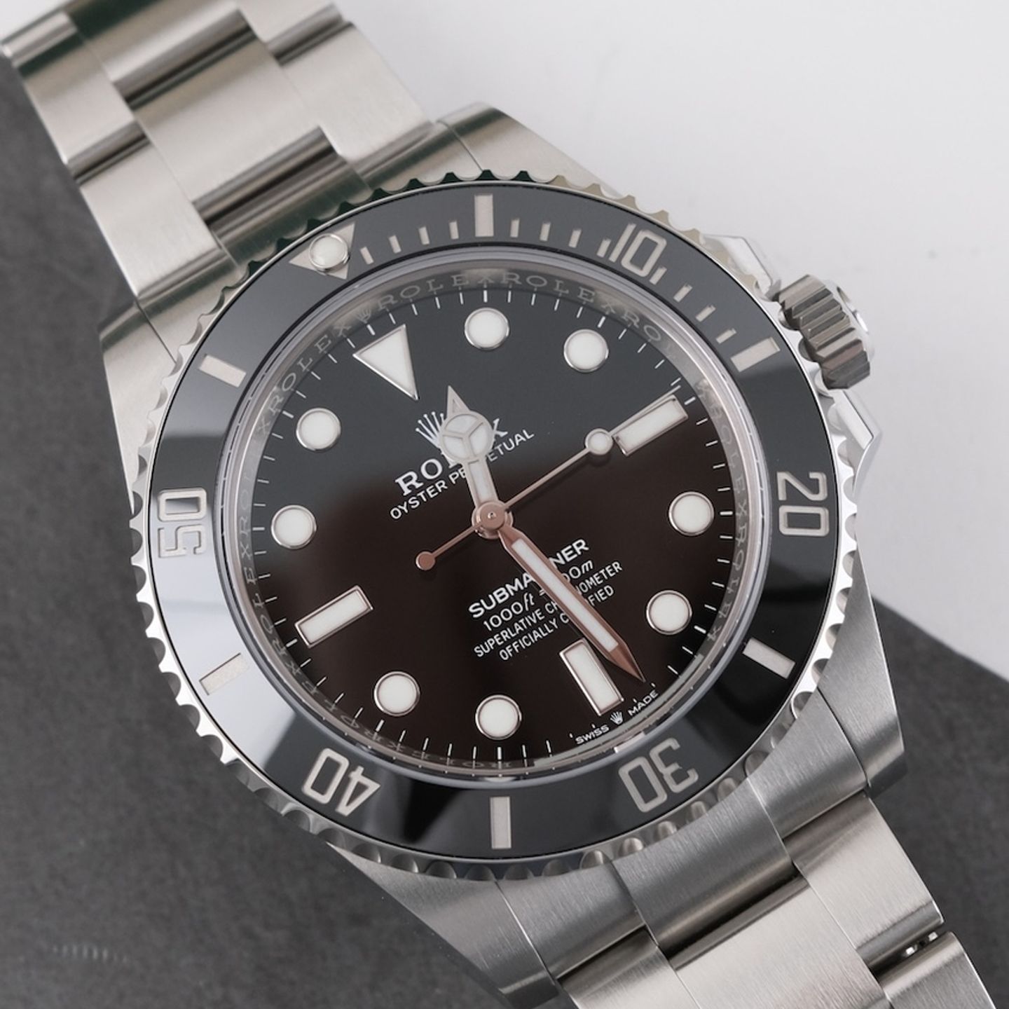Rolex Submariner No Date 124060 - (3/8)