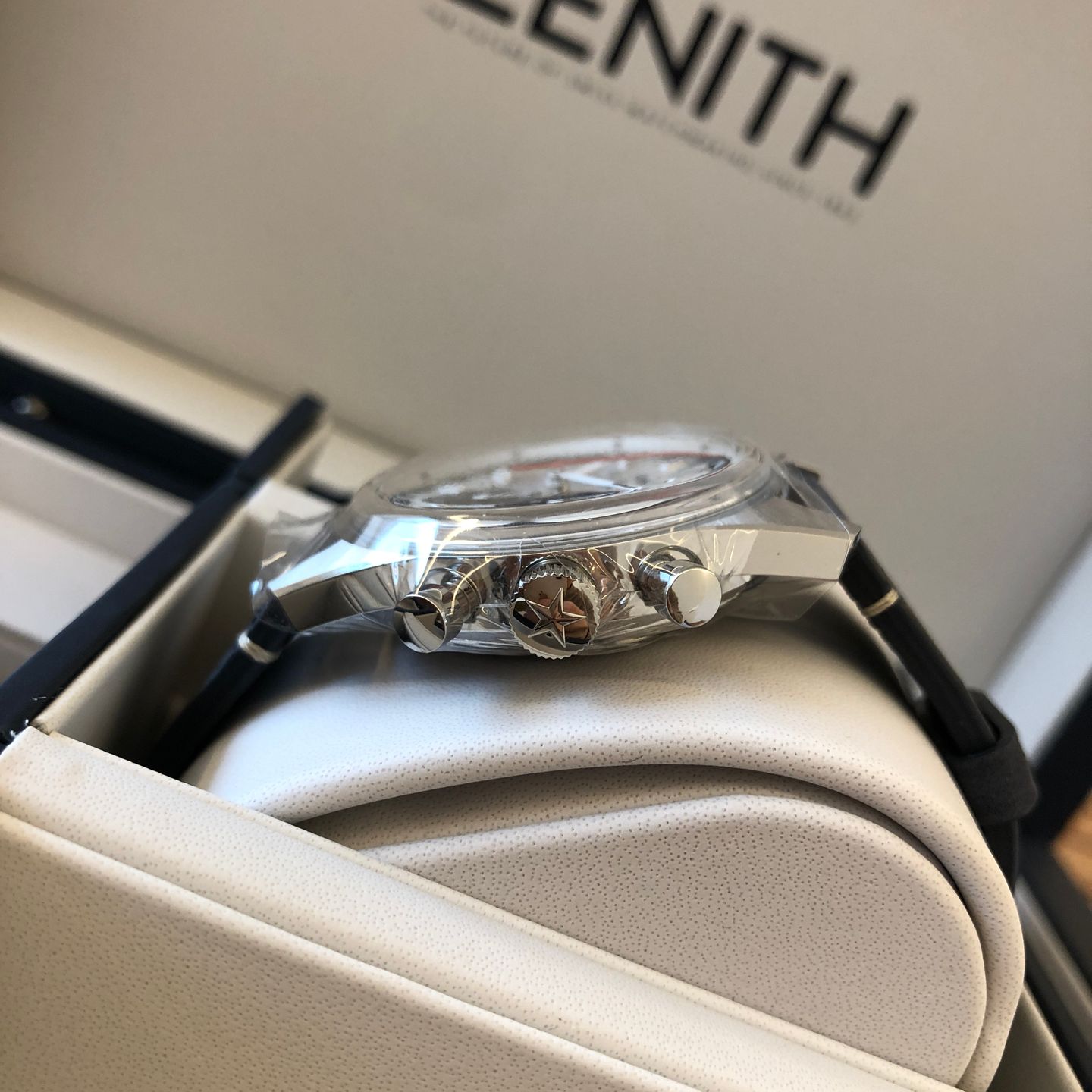 Zenith El Primero Chronomaster 03.3200.3600/69.C902 (2022) - Wit wijzerplaat 38mm Staal (5/5)