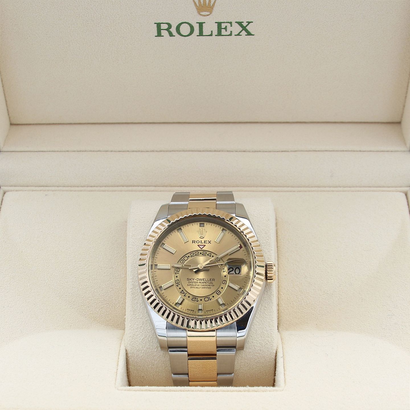 Rolex Sky-Dweller 326933 (Onbekend (willekeurig serienummer)) - 42mm Goud/Staal (4/7)