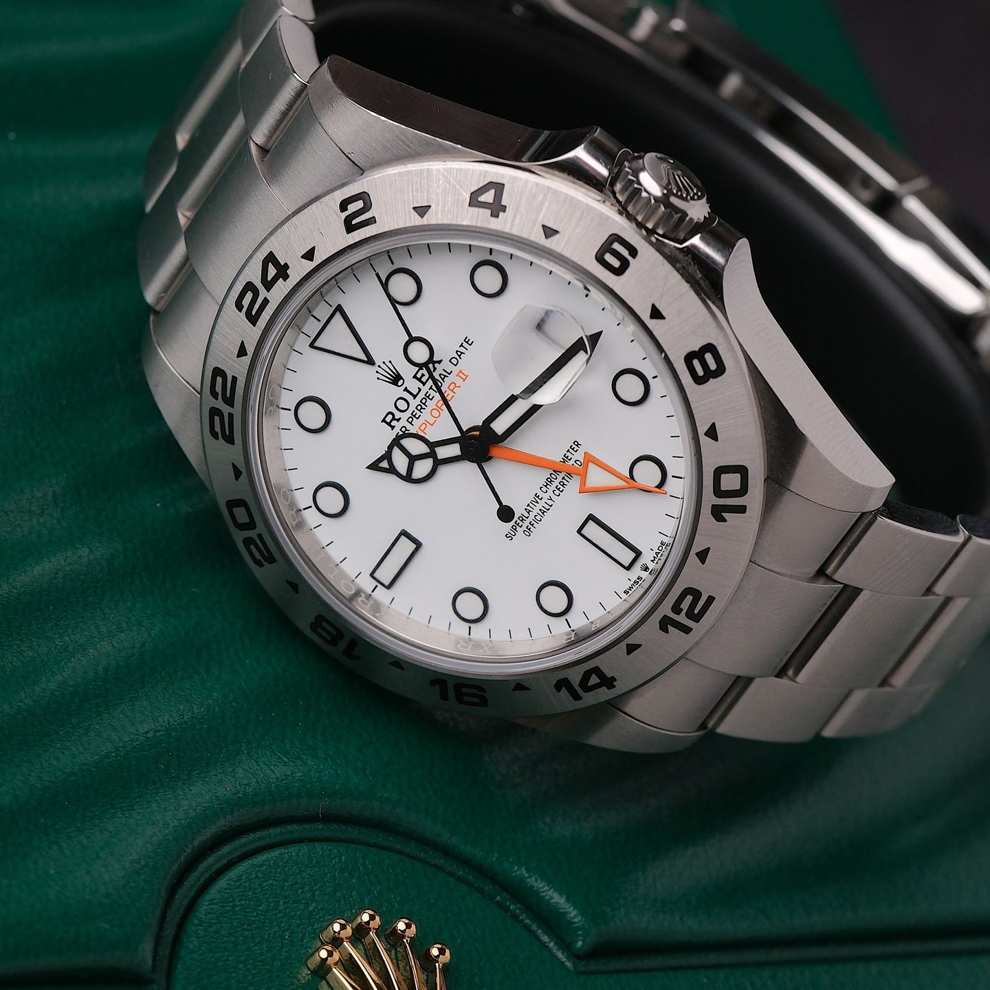 Rolex Explorer II 226570 (2021) - 42mm Staal (2/5)