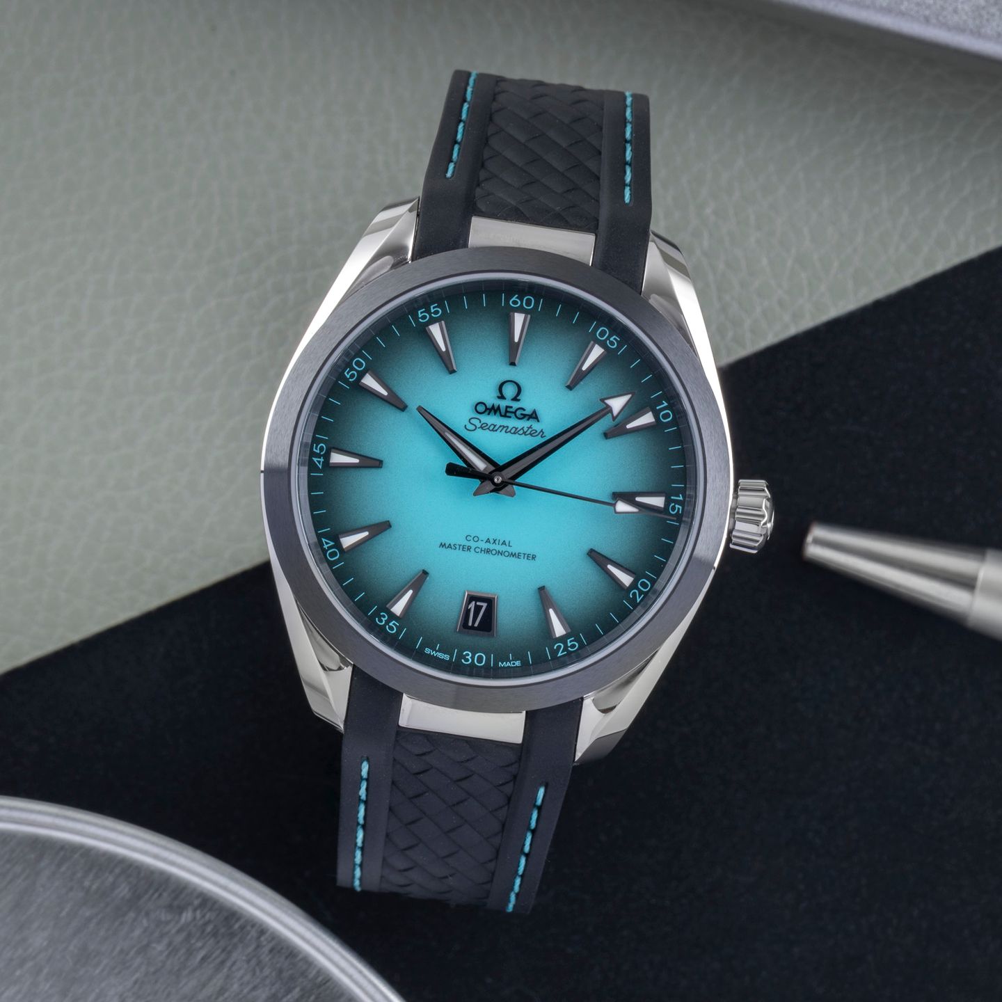 Omega Seamaster Aqua Terra 220.32.41.21.03.001 - (1/8)