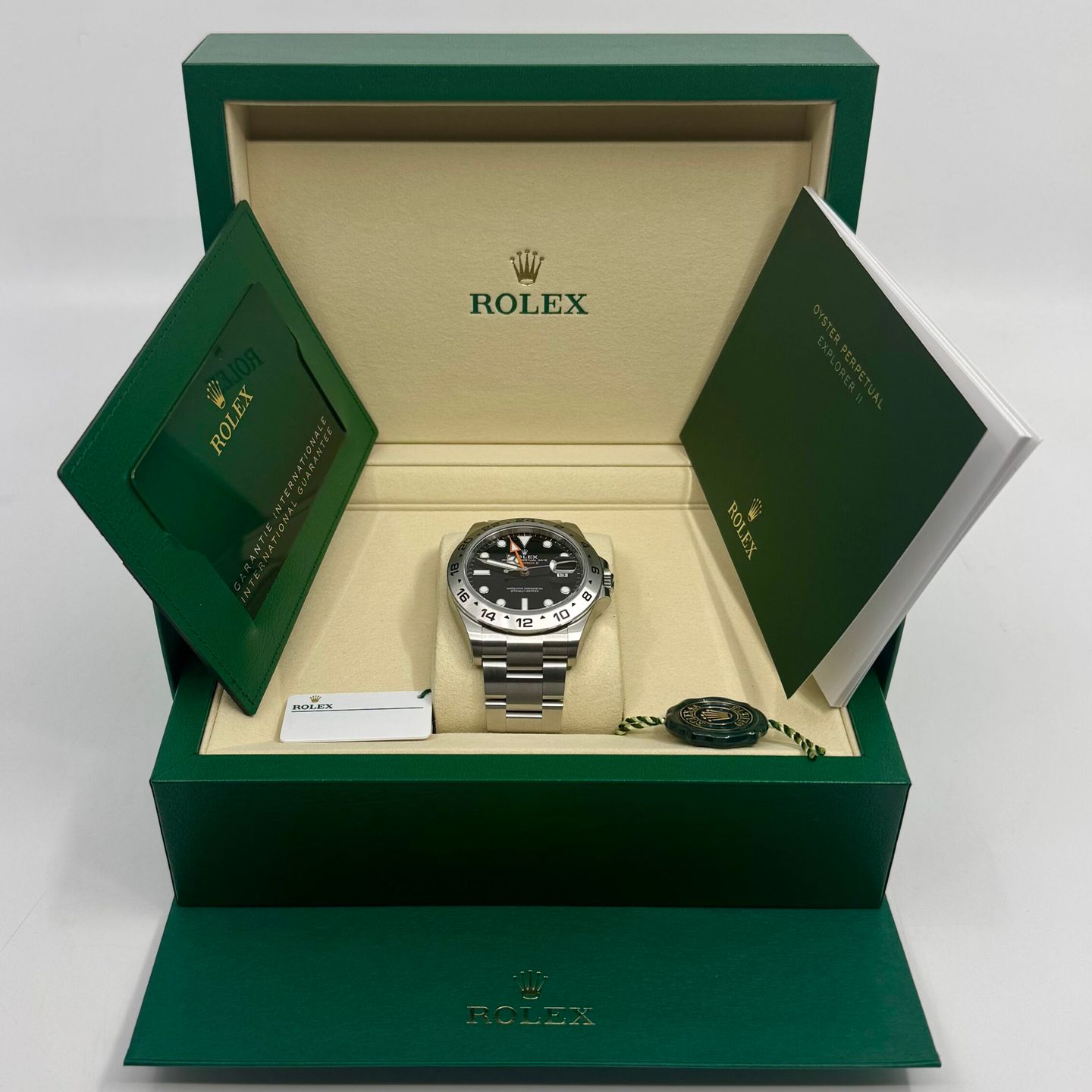 Rolex Explorer II 226570 - (3/8)