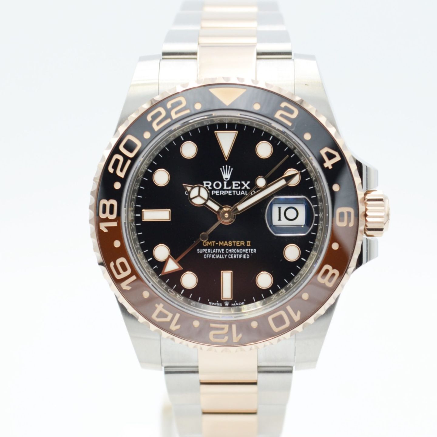 Rolex GMT-Master II 126711CHNR (2023) - Black dial 40 mm Gold/Steel case (1/7)