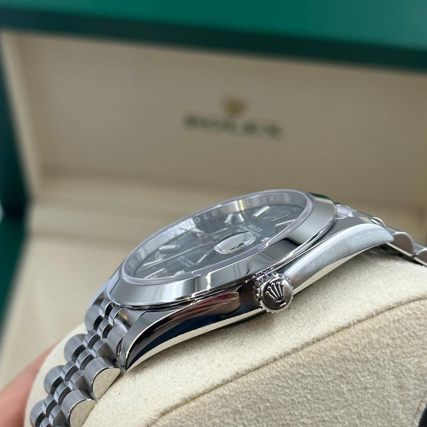 Rolex Datejust 126300 - (9/10)
