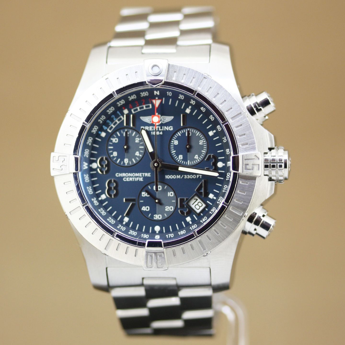 Breitling Avenger Seawolf A73390 (2011) - Blue dial 45 mm Steel case (2/8)