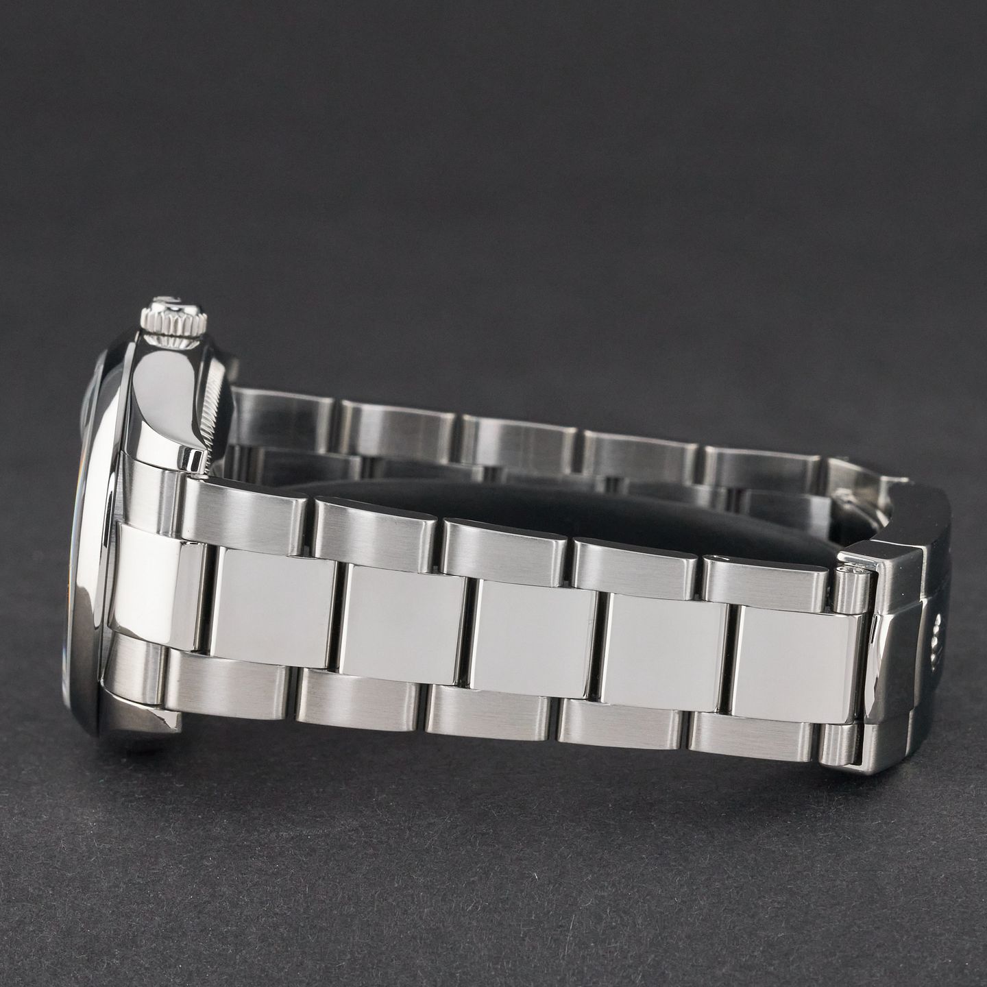 Rolex Oyster Perpetual Date 115200 - (5/8)