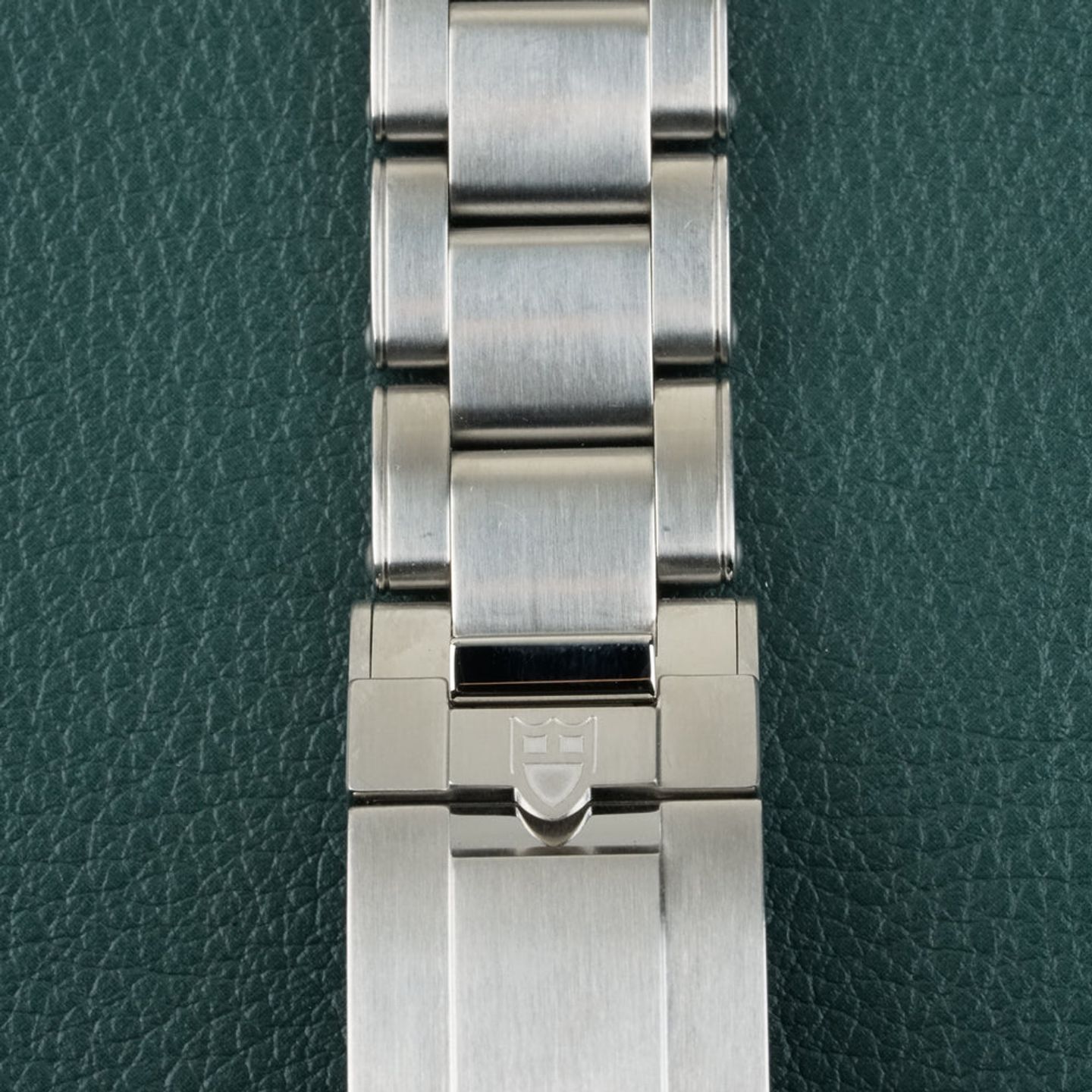 Tudor Black Bay 7941A1A0NU (2026) - 41mm Staal (7/8)
