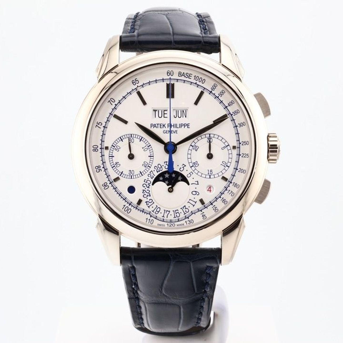 Patek Philippe Perpetual Calendar Chronograph 5270G-015 - (1/2)