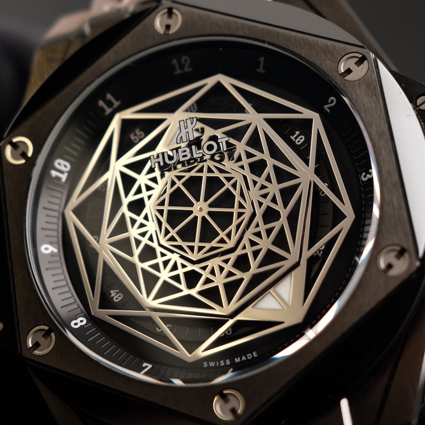 Hublot Big Bang Sang Bleu 415.CX.1112.VR.MXM18 (2019) - Zwart wijzerplaat 45mm Keramiek (4/8)