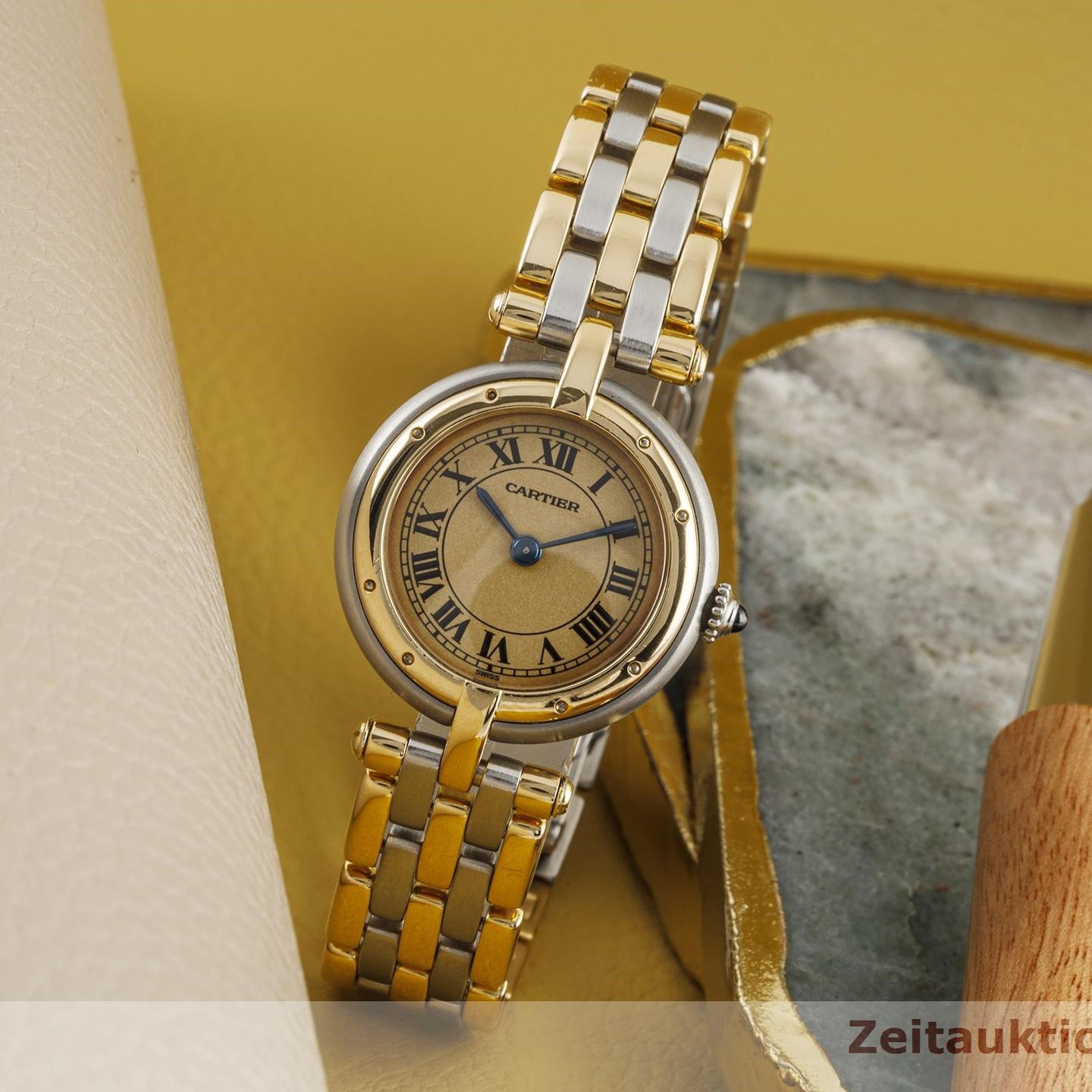 Cartier Panthère 166920 (1990) - Champagne wijzerplaat 24mm Goud/Staal (1/8)