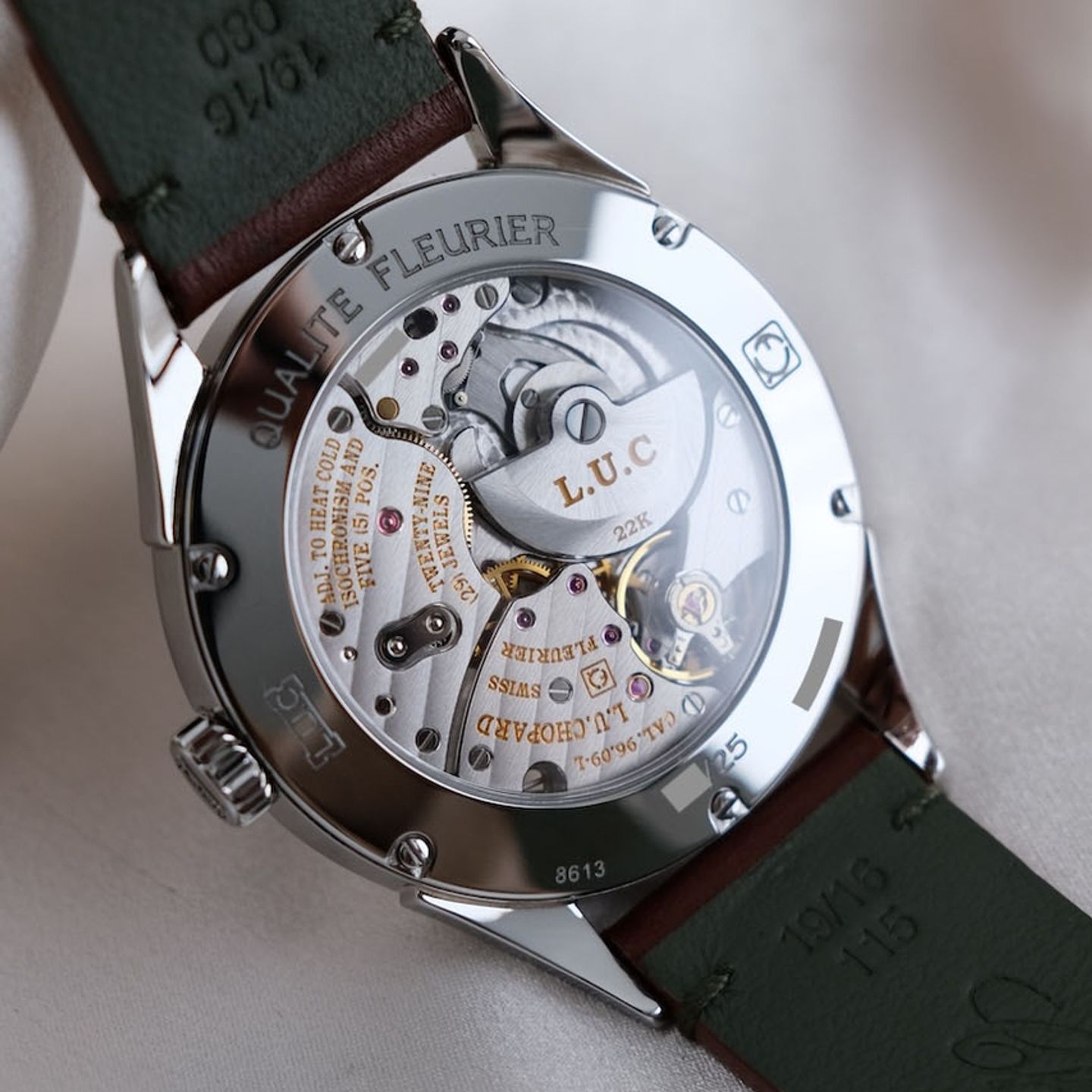 Chopard L.U.C 168613-3003 (2022) - 39 mm Steel case (2/8)