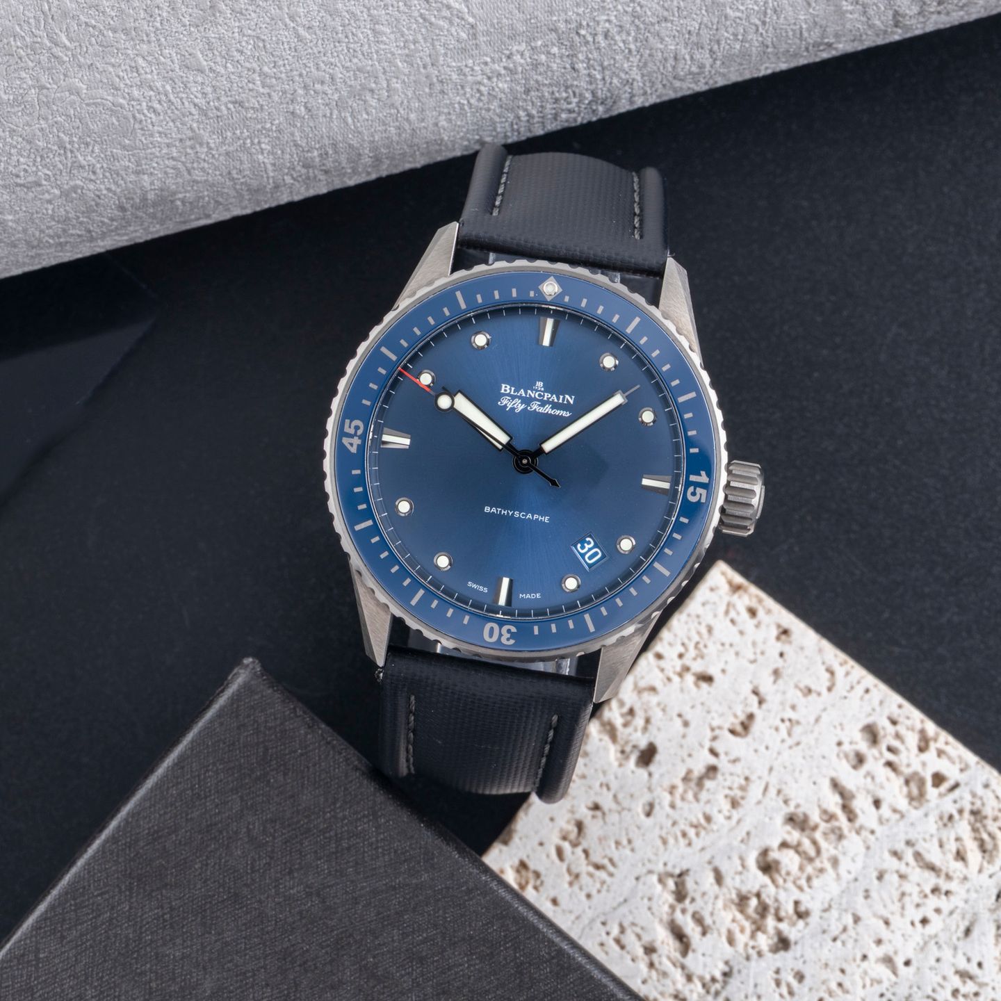 Blancpain Fifty Fathoms Bathyscaphe 5000-0240-O52A - (1/8)