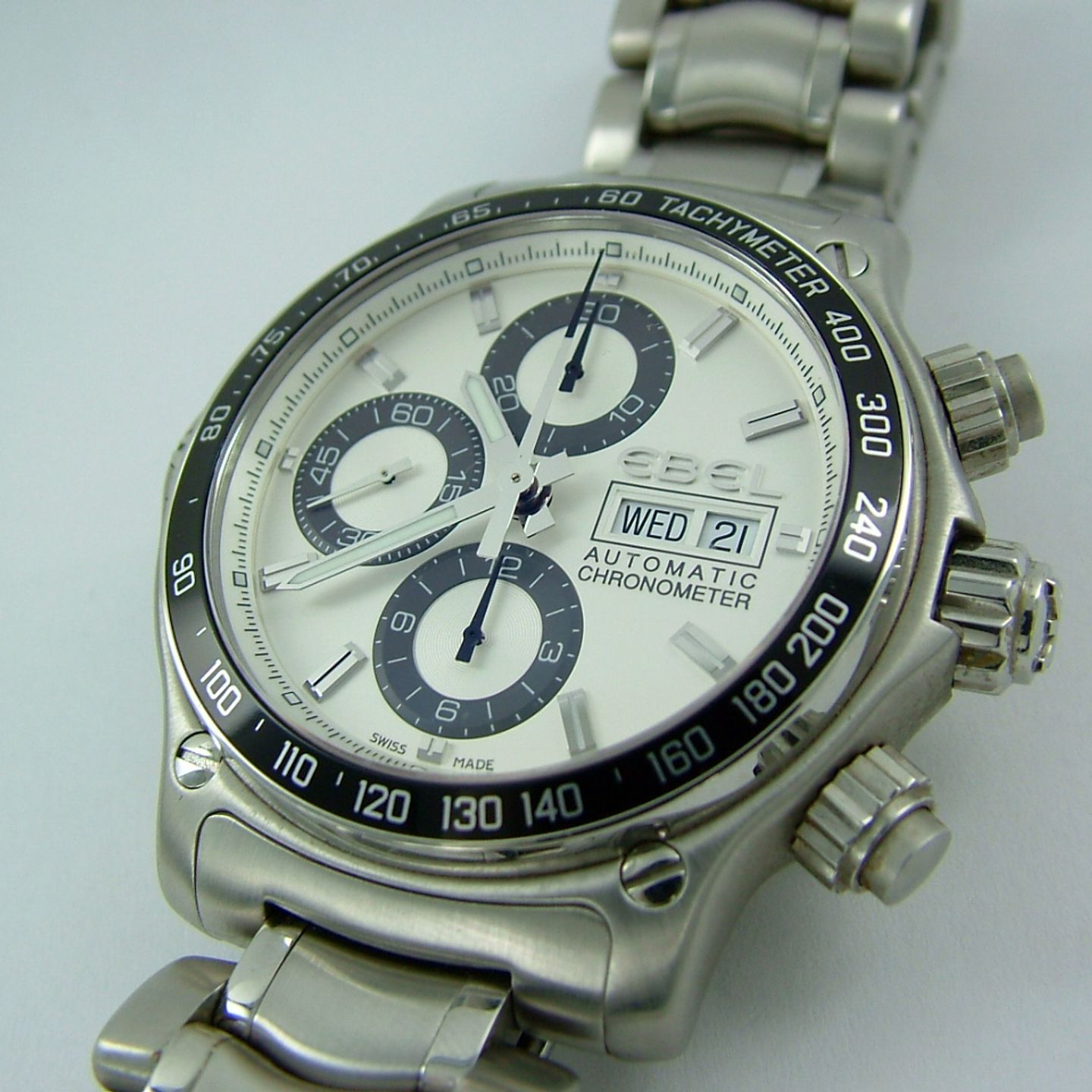 Ebel 1911 Discovery - (2011) - White dial 43 mm Steel case (4/6)