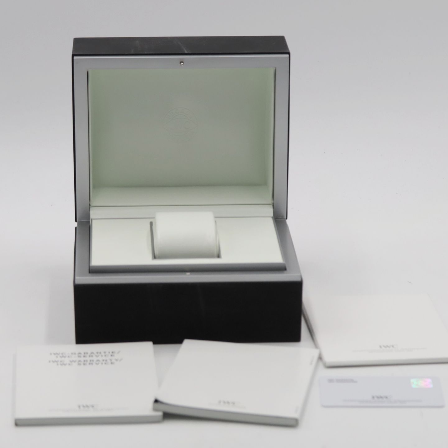 IWC Ingenieur Dual Time IW326403 - (8/8)