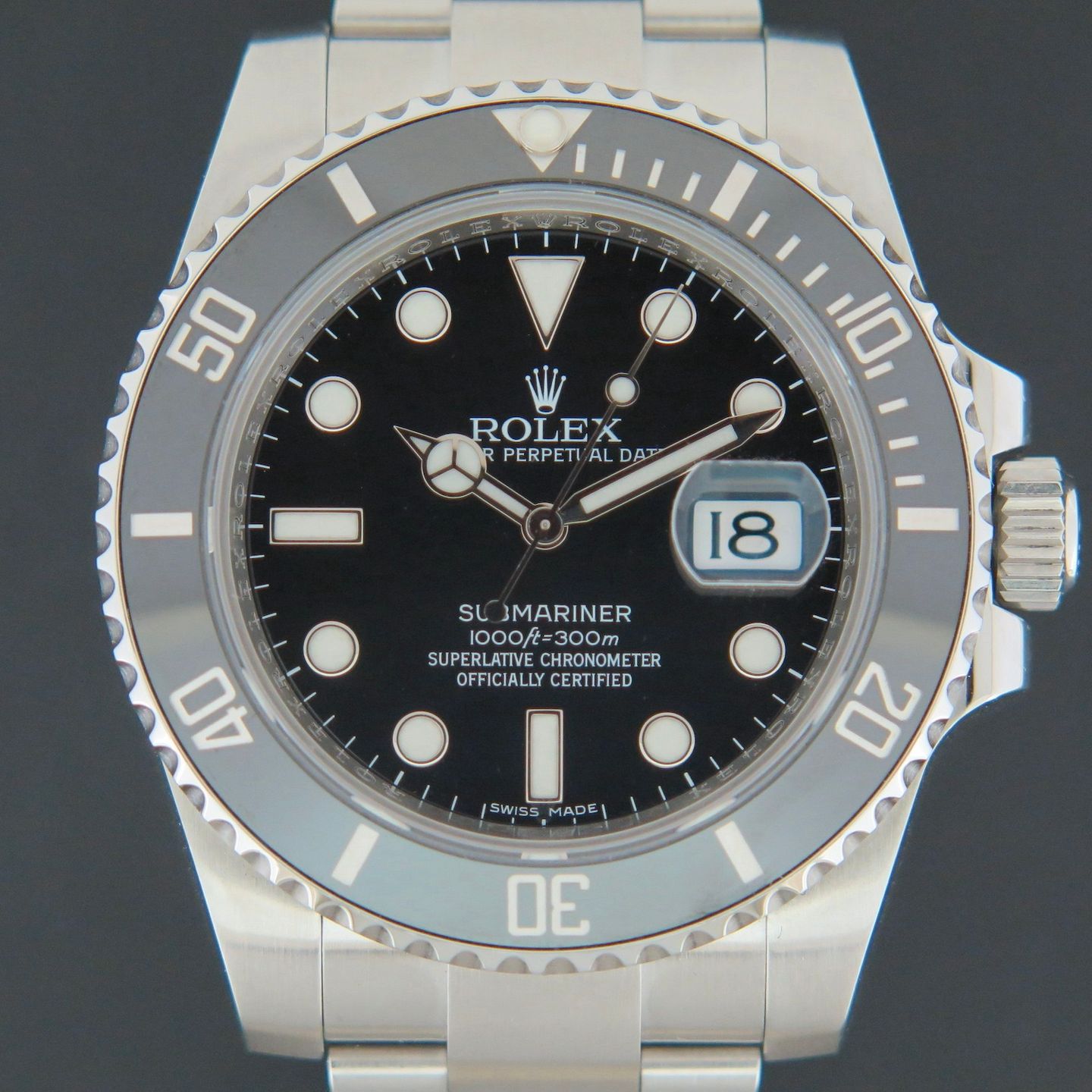 Rolex Submariner Date 116610LN (2012) - 40mm Staal (2/4)