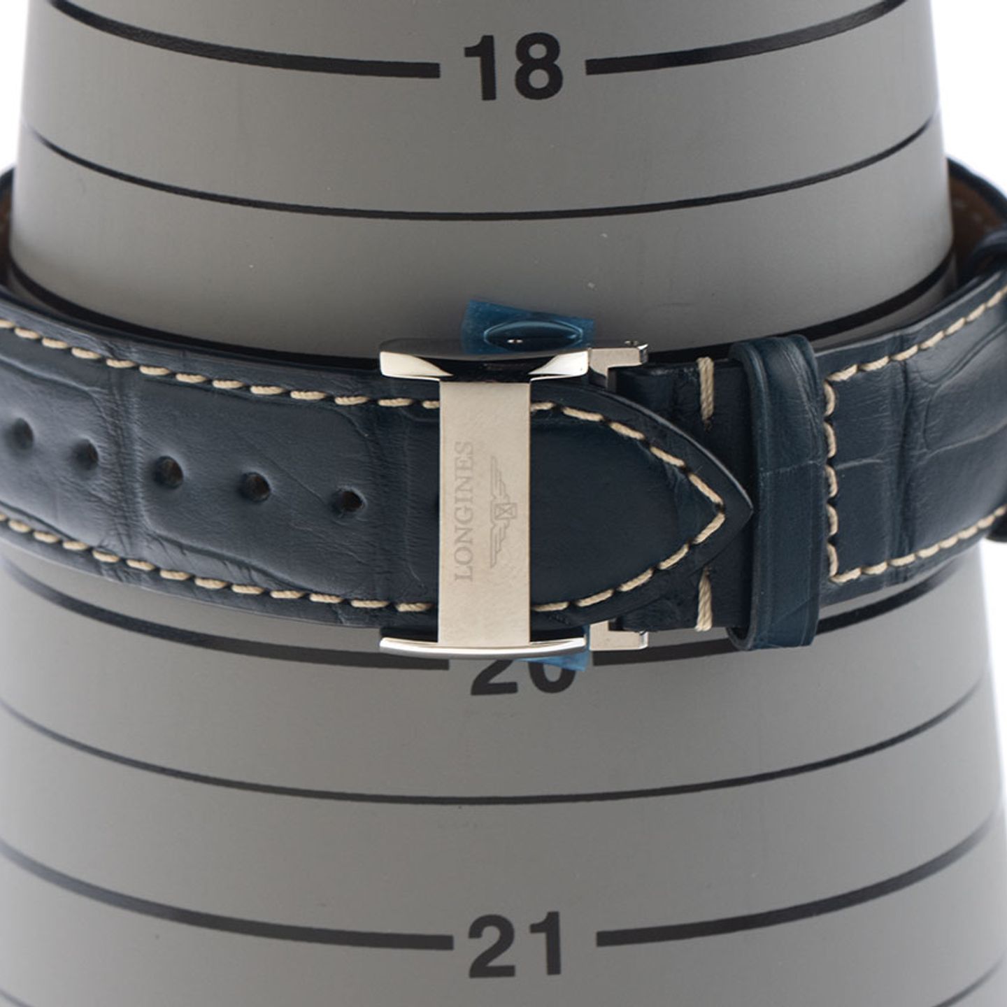 Longines Master Collection L2.908.4.92.0 (2026) - Blue dial 40 mm Steel case (8/8)