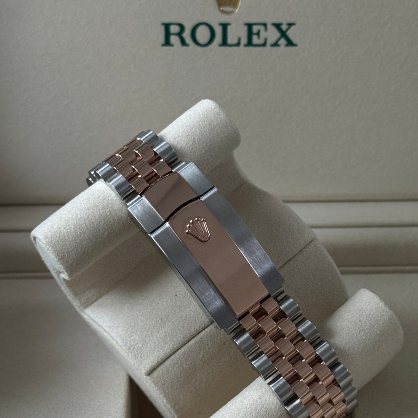 Rolex Datejust 41 126331 (2025) - Brown dial 41 mm Gold/Steel case (7/7)