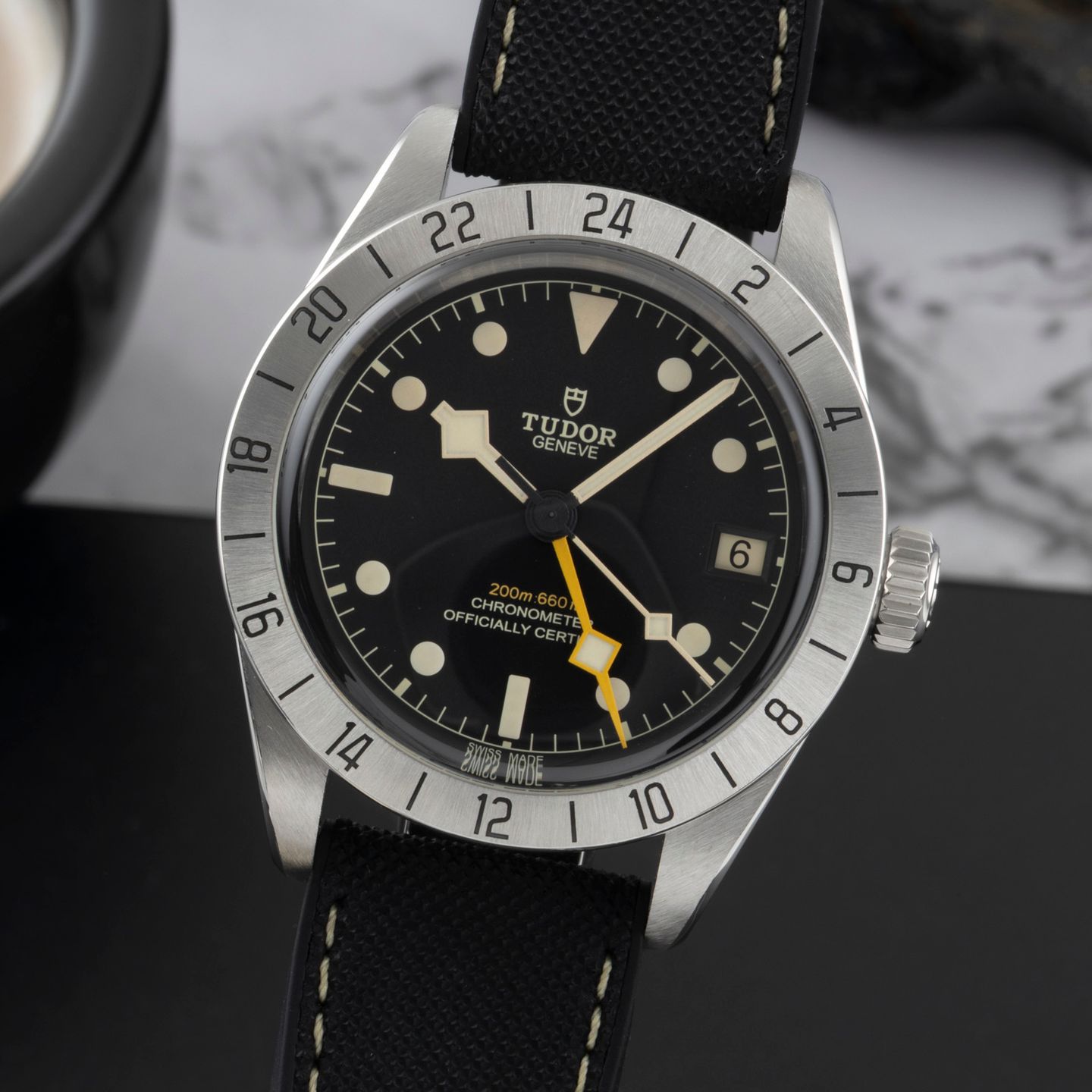 Tudor Black Bay 79470 - (3/8)