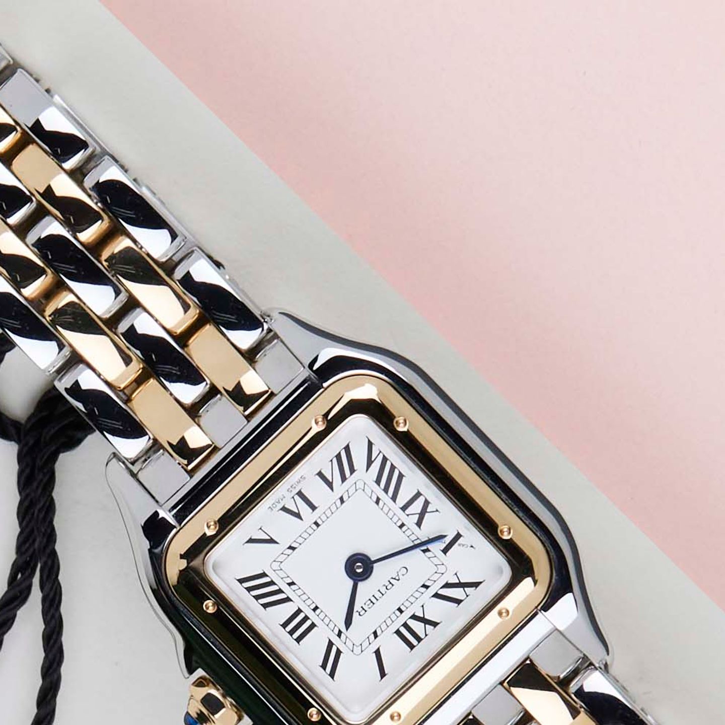 Cartier Panthère W2PN0018 (2026) - White dial 30 mm Gold/Steel case (4/8)
