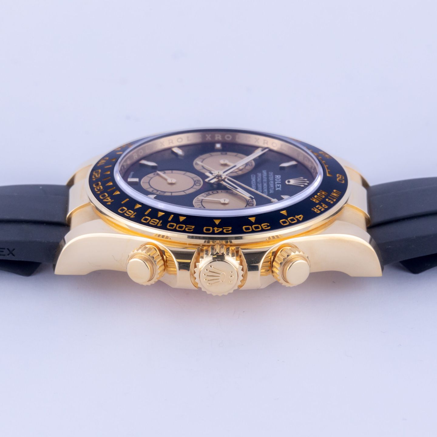 Rolex Daytona 126518LN (2024) - Black dial 40 mm Yellow Gold case (5/8)