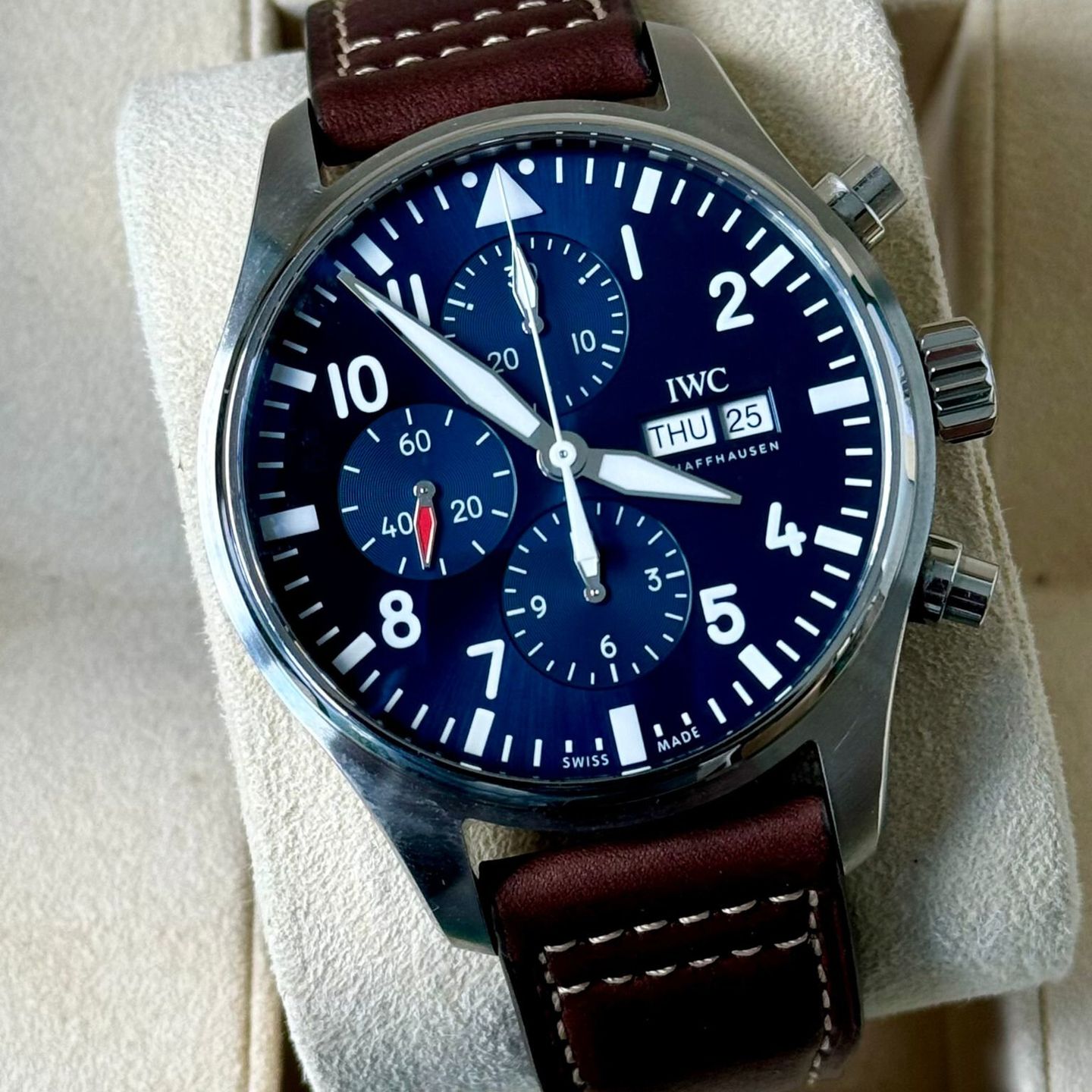 IWC Pilot Chronograph IW377714 (2021) - Blauw wijzerplaat 43mm Staal (1/7)