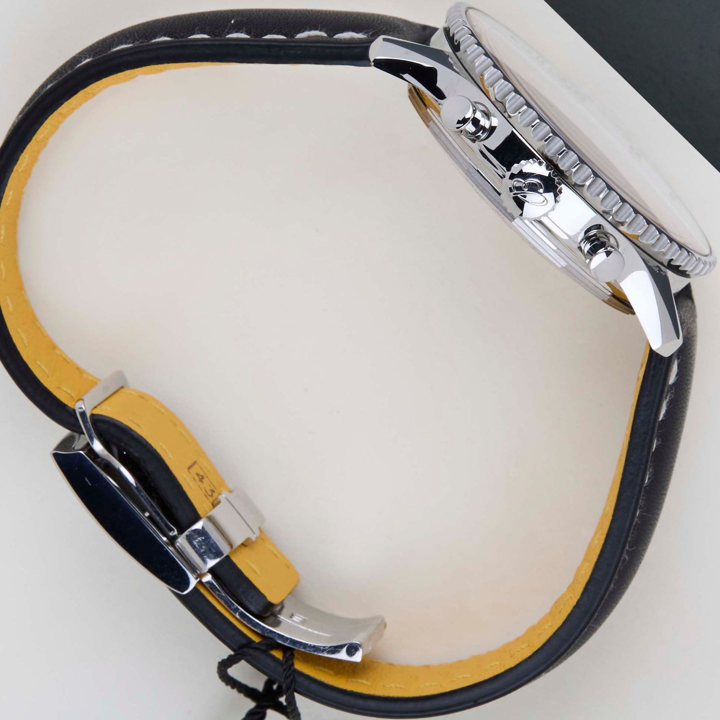 Breitling Navitimer 01 AB012012/BB01 (2017) - Zwart wijzerplaat 43mm Staal (7/8)