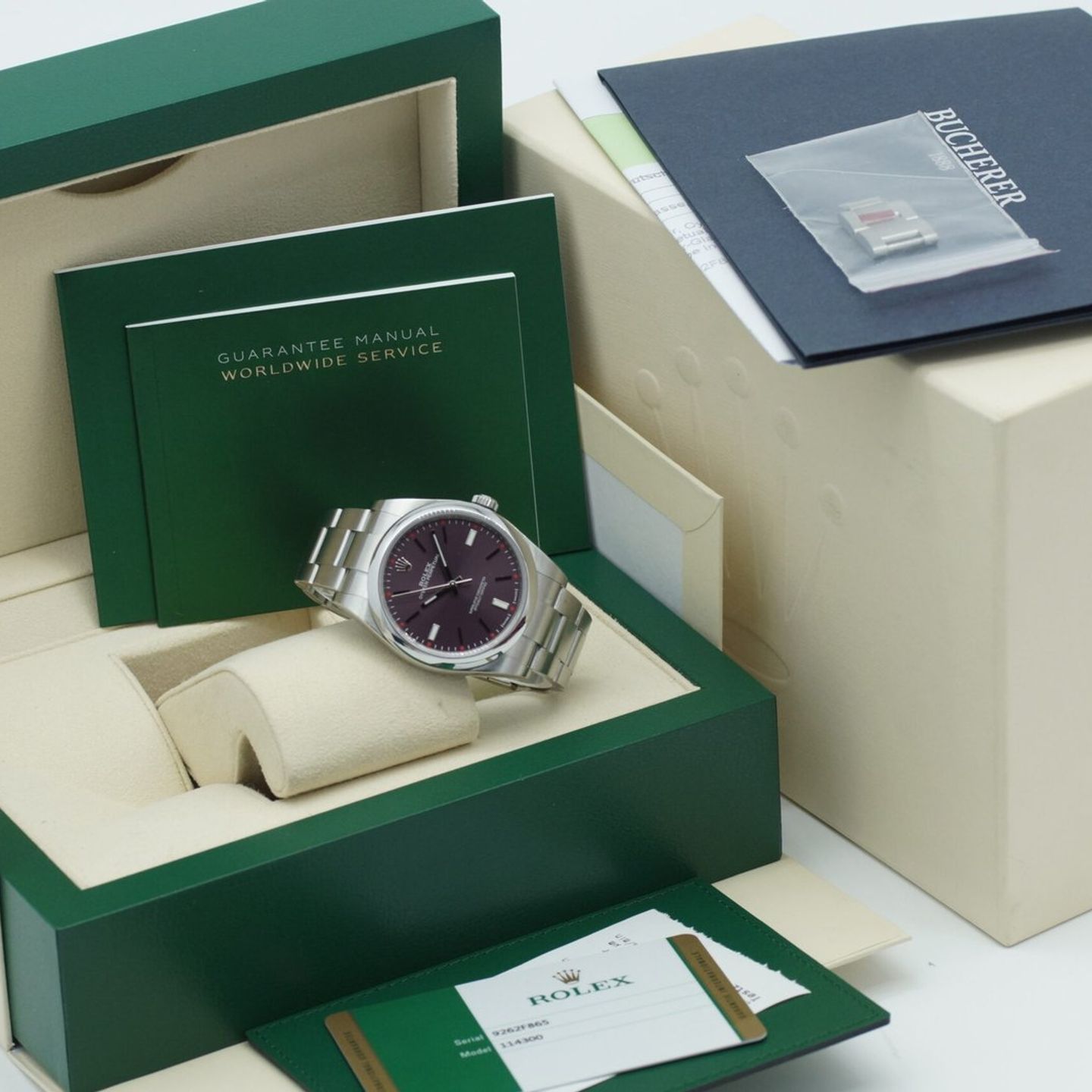 Rolex Oyster Perpetual 39 114300 - (2/8)