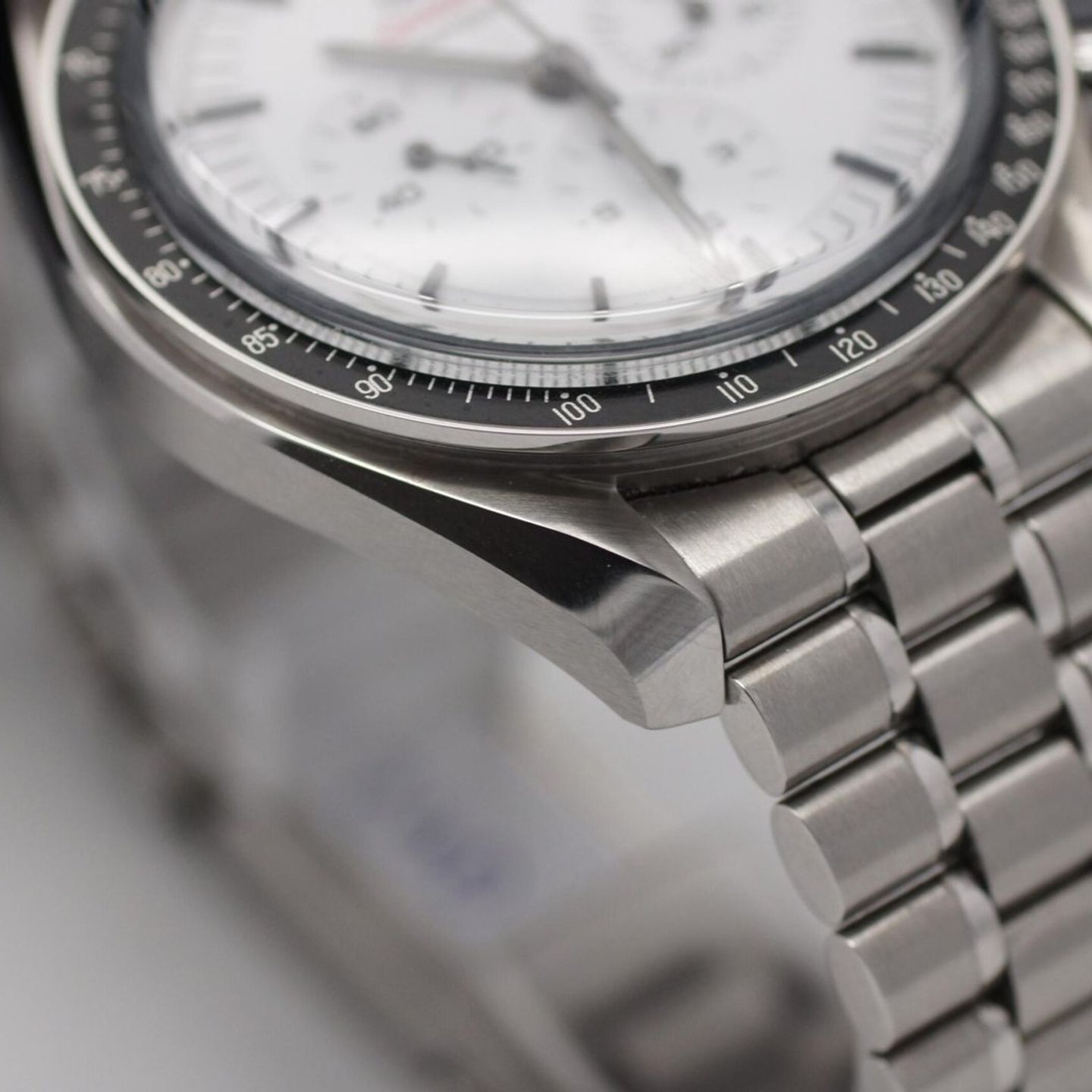 Omega Speedmaster Professional Moonwatch 310.30.42.50.04.001 (2024) - Wit wijzerplaat 42mm Staal (8/8)