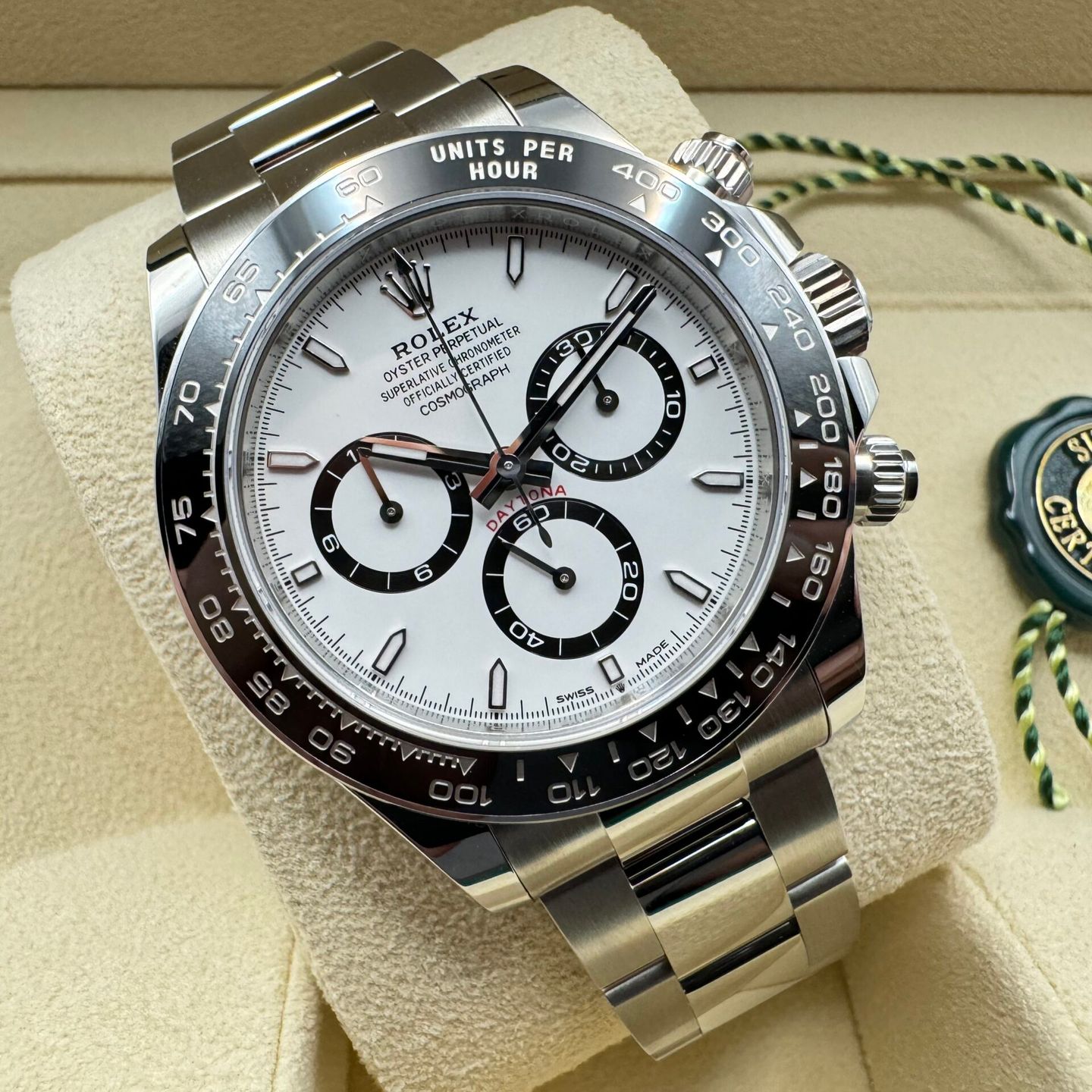 Rolex Daytona 126500LN (2024) - Wit wijzerplaat 40mm Staal (1/8)