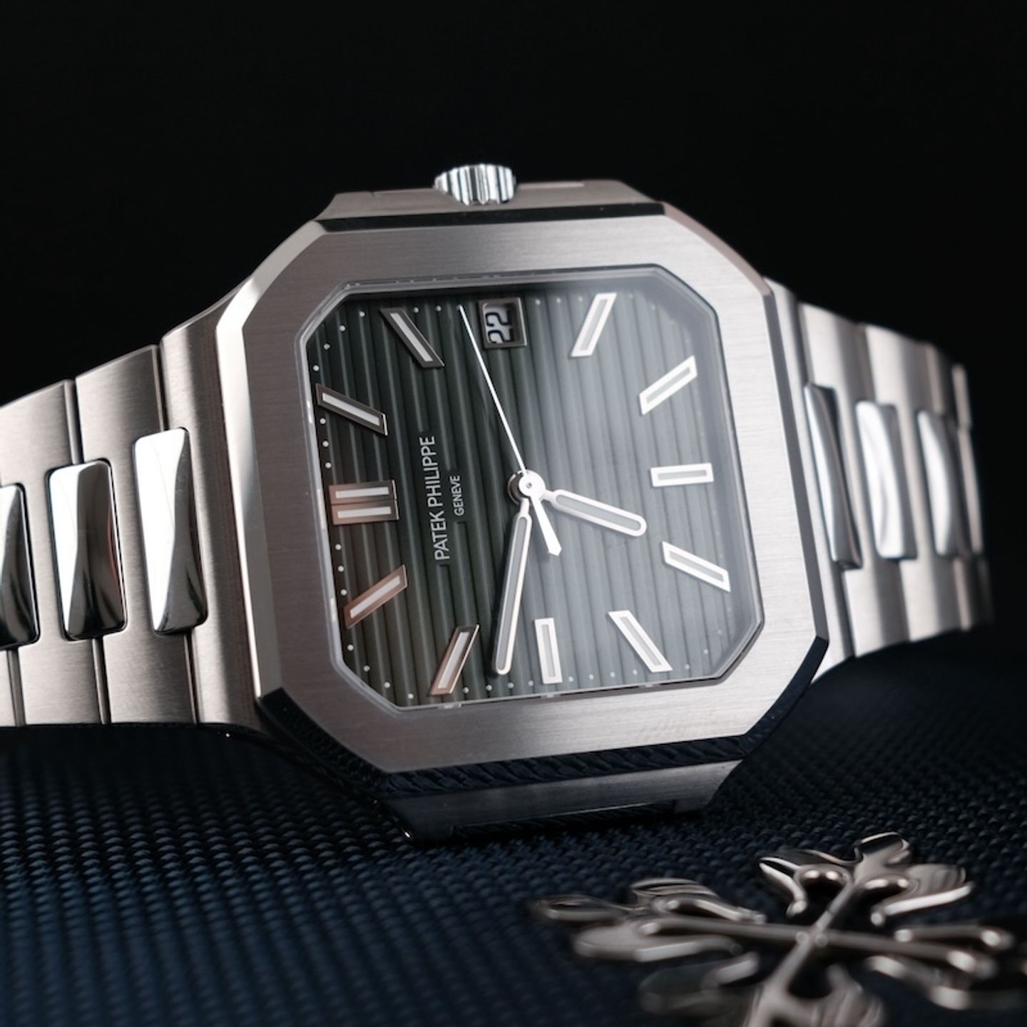 Patek Philippe Cubitus 5821/1A-001 - (5/8)