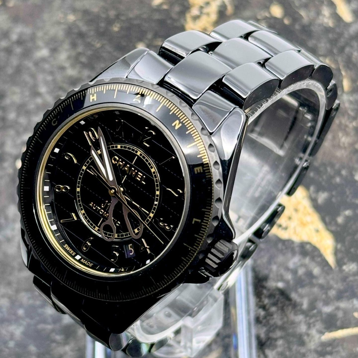 Chanel J12 H9762 (2025) - Zwart wijzerplaat 38mm Keramiek (5/8)