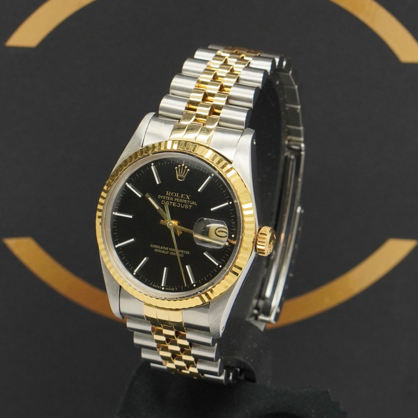 Rolex Datejust 36 16013 (1982) - Zwart wijzerplaat 36mm Goud/Staal (2/6)