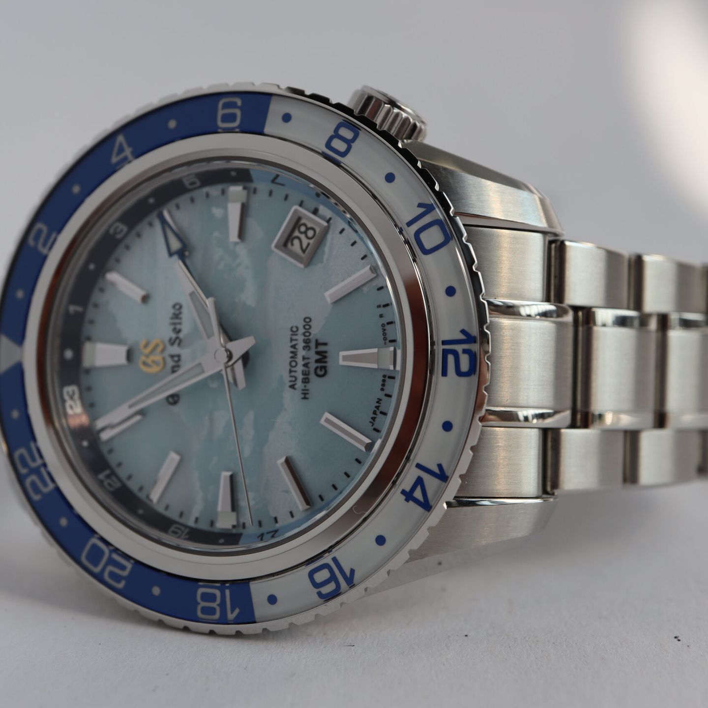 Grand Seiko Sport Collection SBGJ275 - (3/8)