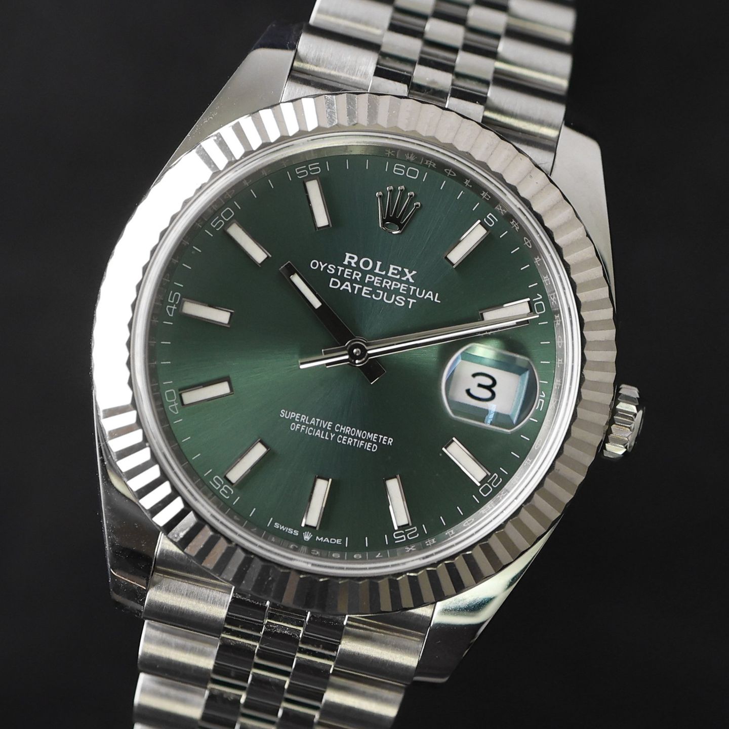 Rolex Datejust 41 126334 (2022) - 41 mm Steel case (2/3)