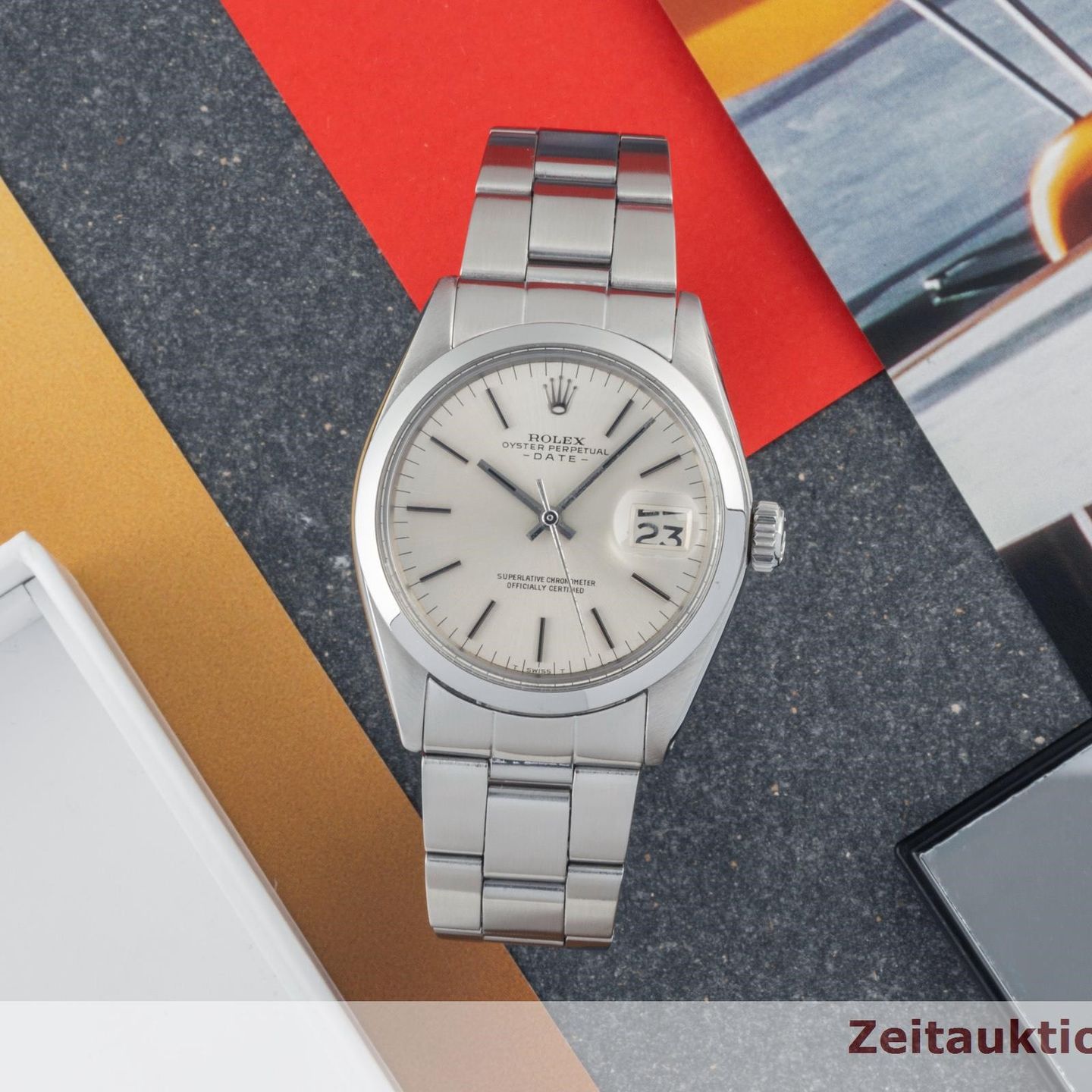 Rolex Oyster Perpetual Date 1500 (1971) - Silver dial 34 mm Steel case (1/8)