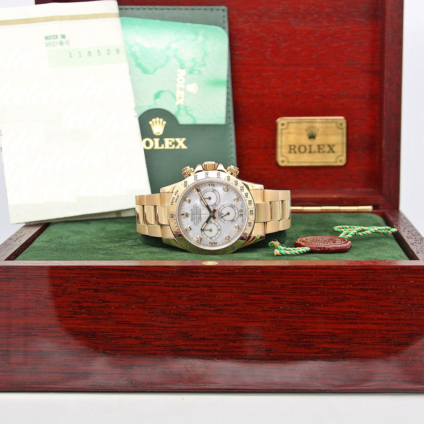 Rolex Daytona 116528 (Unknown (random serial)) - Pearl dial 40 mm Yellow Gold case (3/5)