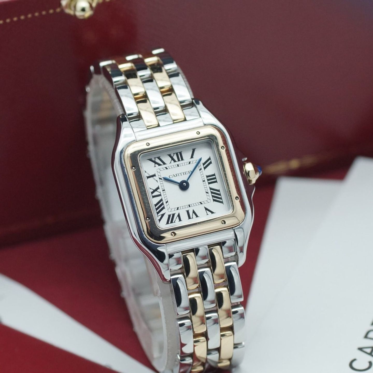 Cartier Panthère W2PN0006 (2021) - White dial 30 mm Gold/Steel case (1/8)