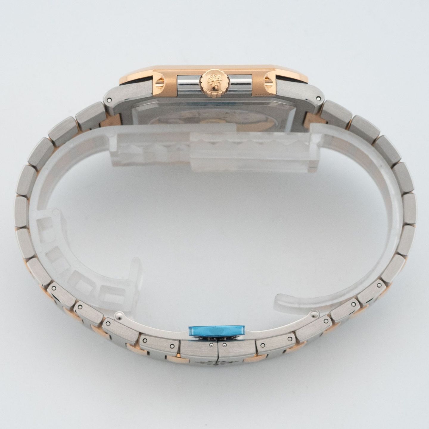 Patek Philippe Cubitus 5821/1AR-001 - (4/8)