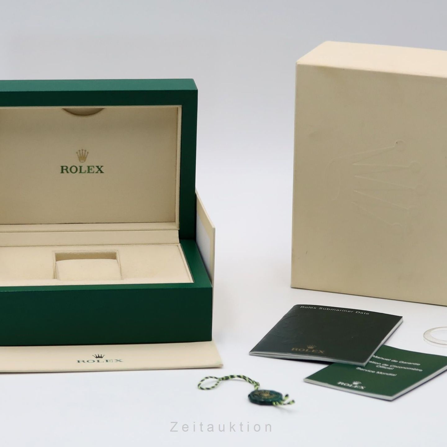 Rolex Submariner Date 116610LN - (7/8)