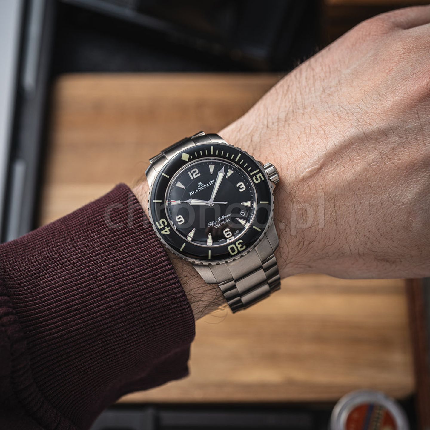 Blancpain Fifty Fathoms 5015-12B30-98B (2022) - Black dial 46 mm Titanium case (3/8)