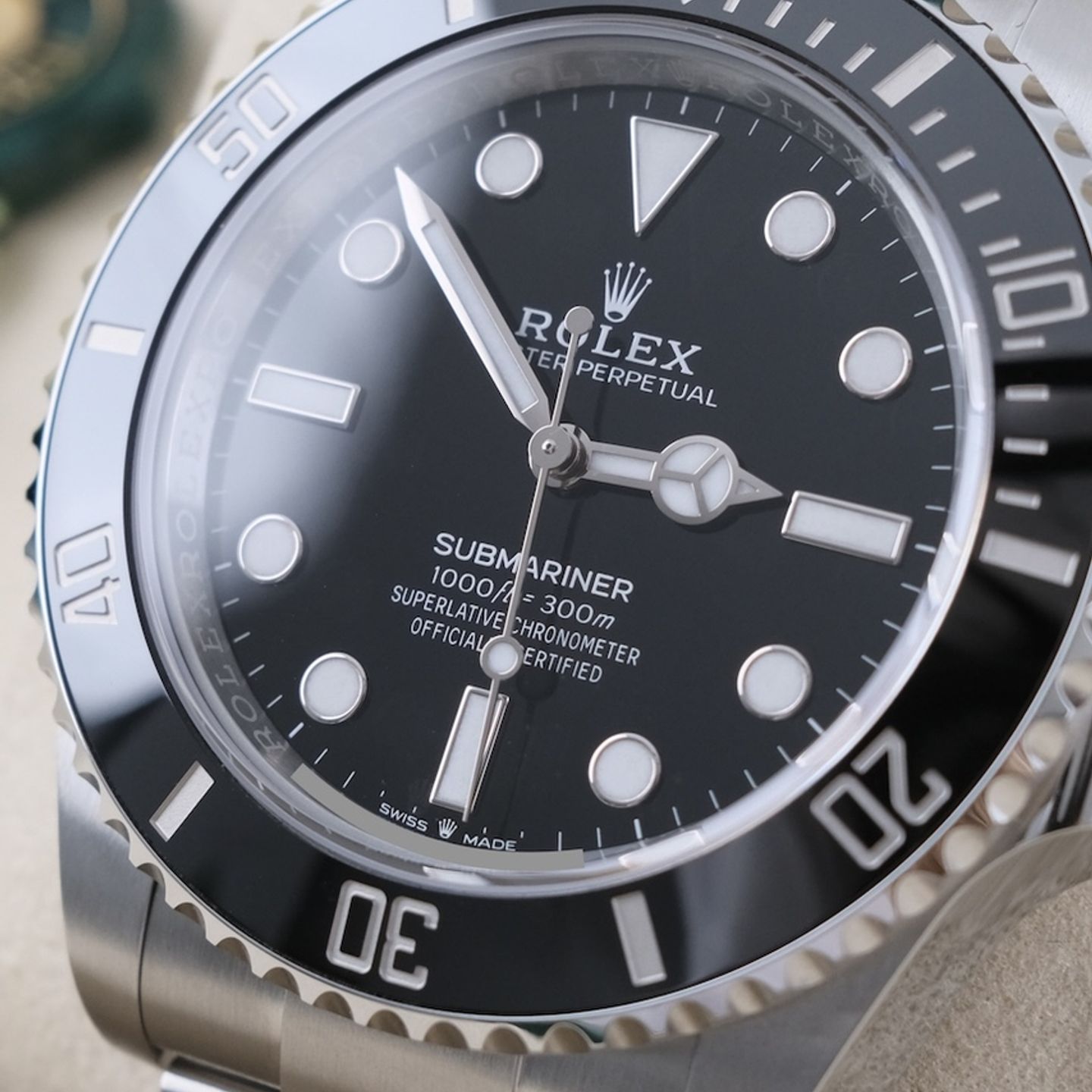 Rolex Submariner No Date 124060 - (4/8)