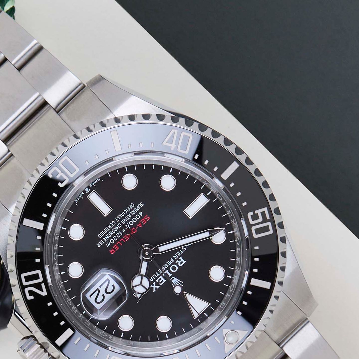 Rolex Sea-Dweller 126600 (2024) - Zwart wijzerplaat 43mm Staal (4/8)