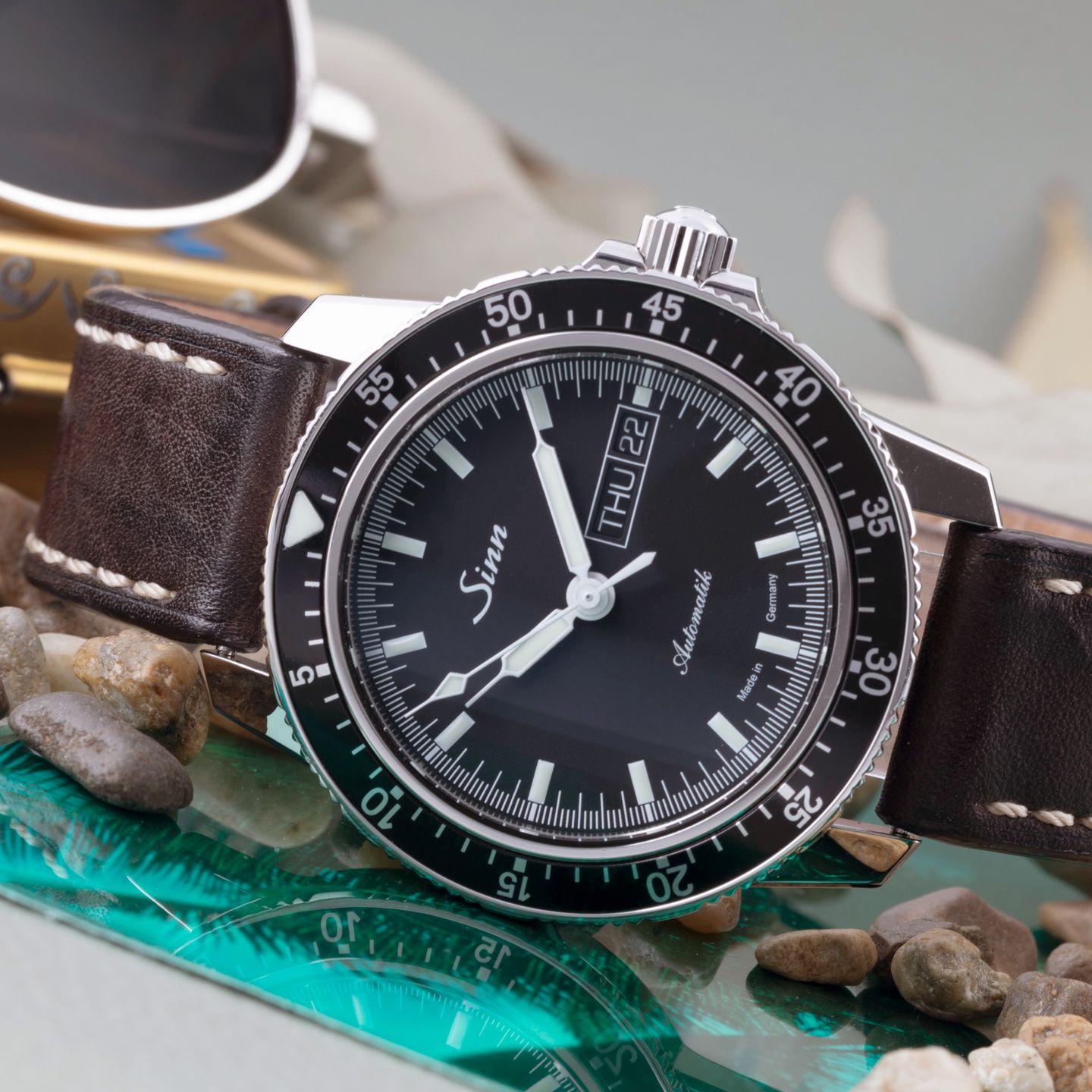 Sinn 104 104 - (2/8)