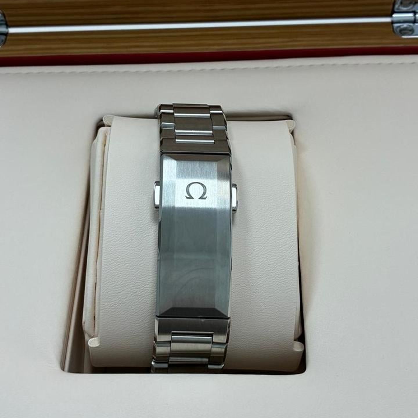 Omega Seamaster Ultra Deep 6000M 215.30.46.21.03.001 - (5/10)