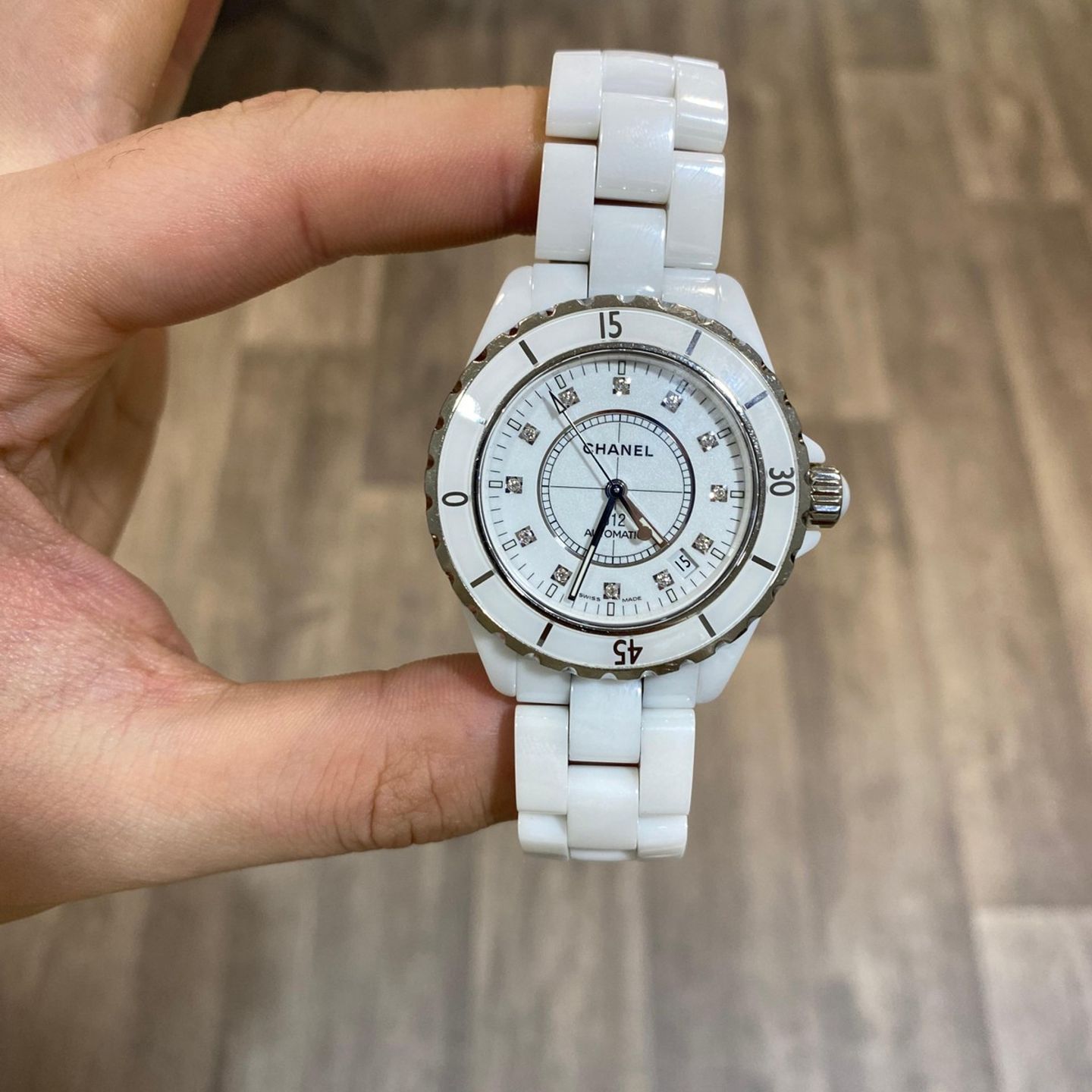 Chanel J12 H1629 (2018) - White dial 38 mm Ceramic case (1/6)